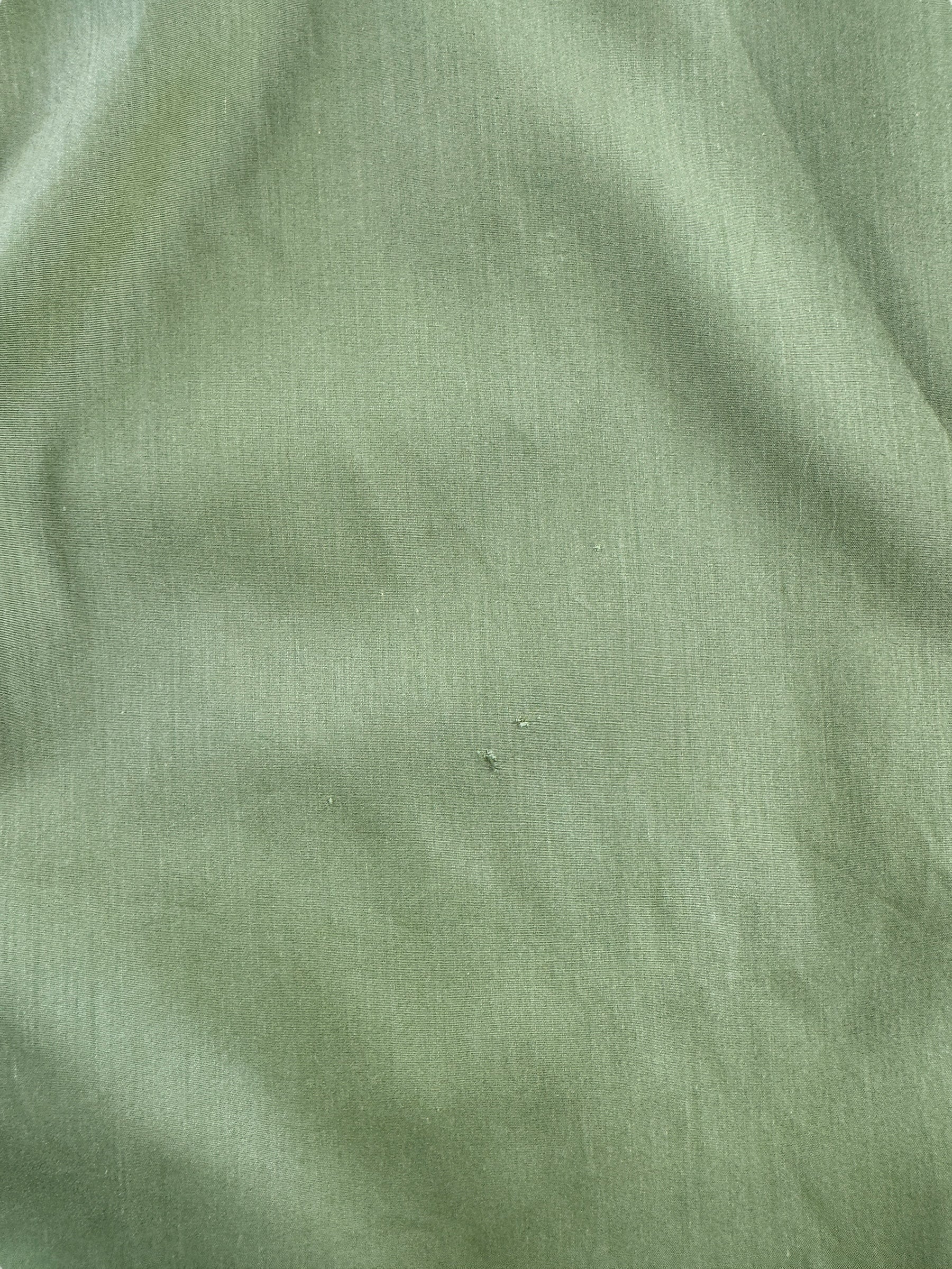Small Holes on Vintage Green Button Up Shirt SZ M