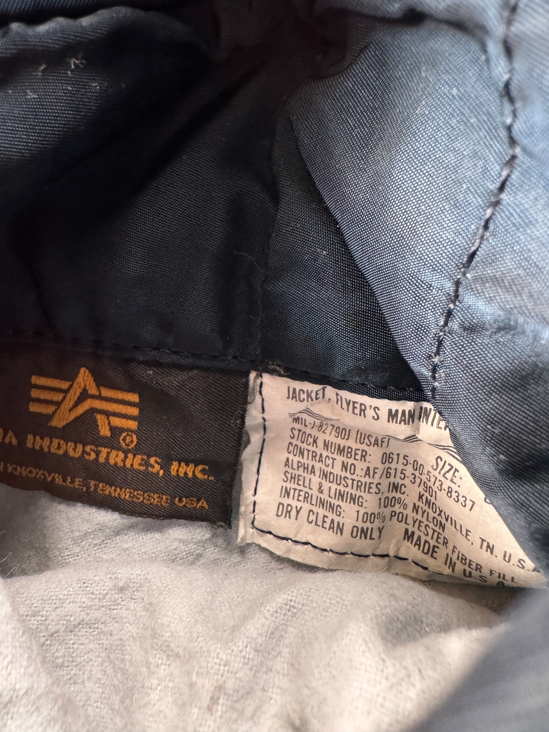 Zipper on Vintage Navy Blue Alpha Industries Bomber Jacket SZ L