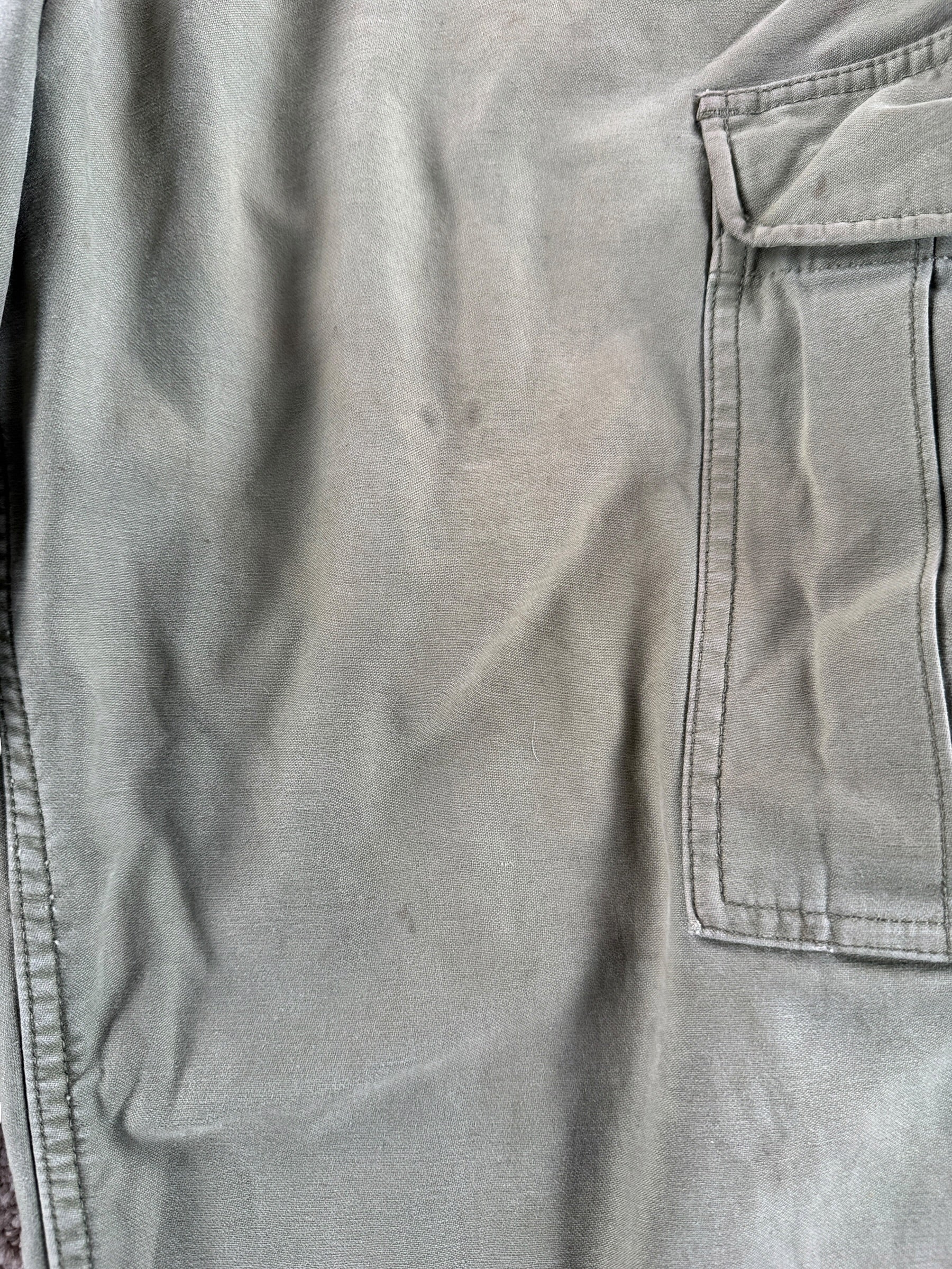 Stains on Filson Field Cargo Pants W36 (Fits W38)