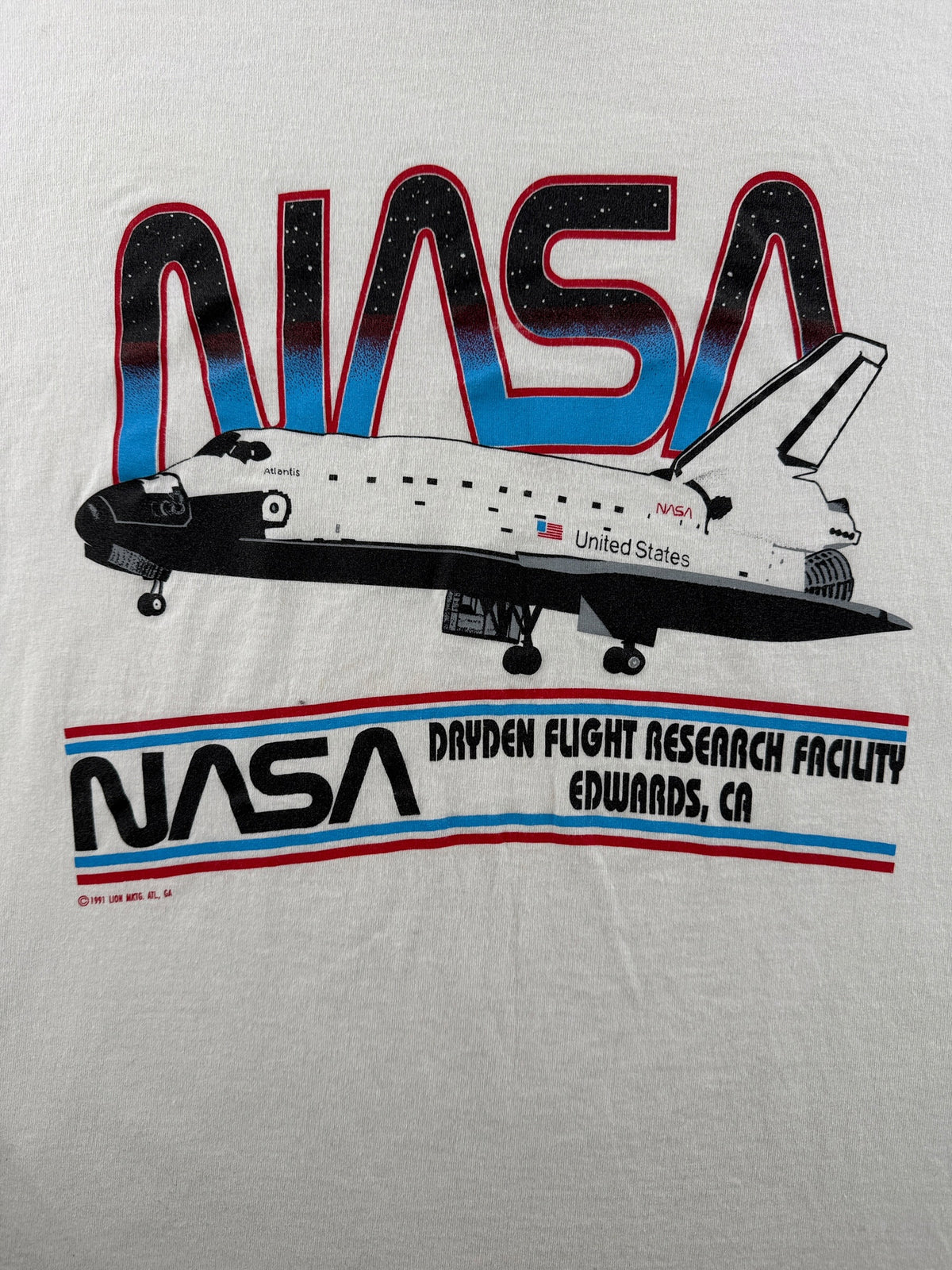 Front graphic on Vintage NASA Dryden Tee SZ XL (Fits L)