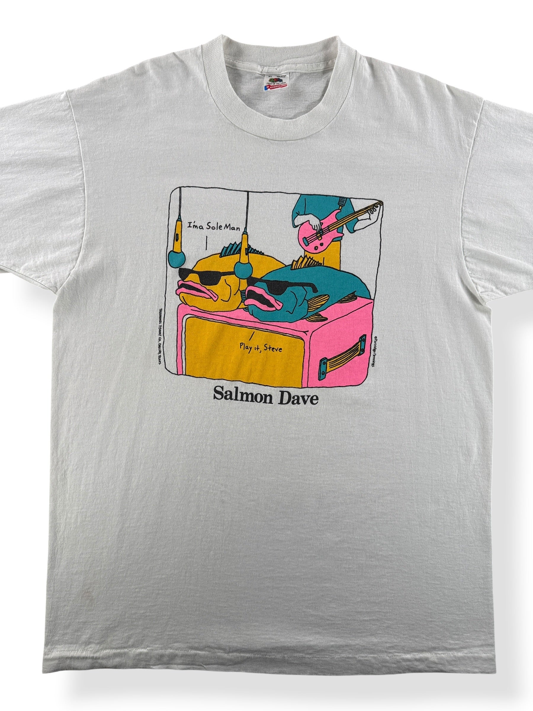 Front Close Up of Vintage Salmon Dave Sam and Dave Parody Fish Tee SZ XL (Fits L)