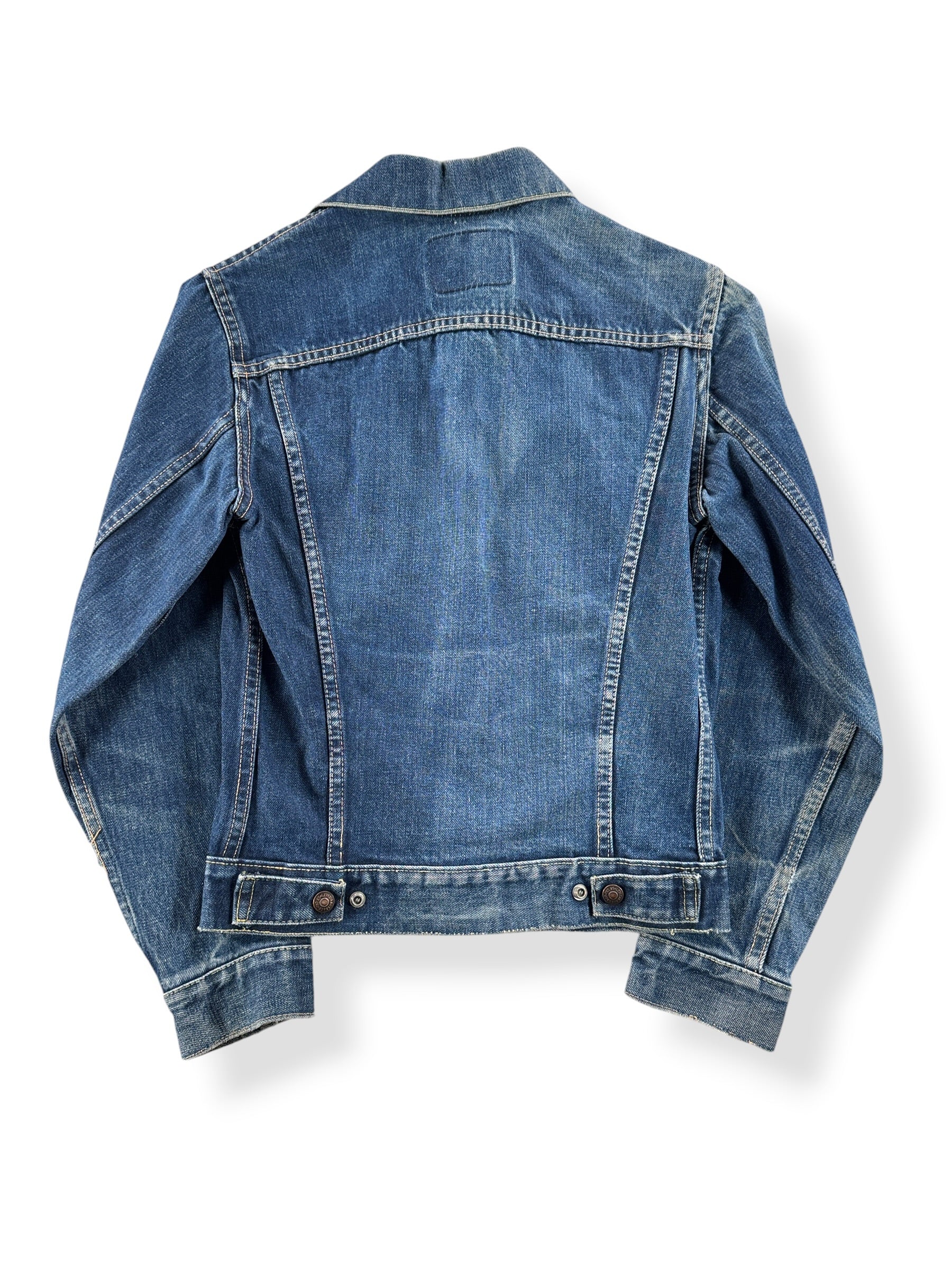 Back of Vintage Ladies Levis Big E 557B Trucker Jacket SZ 16
