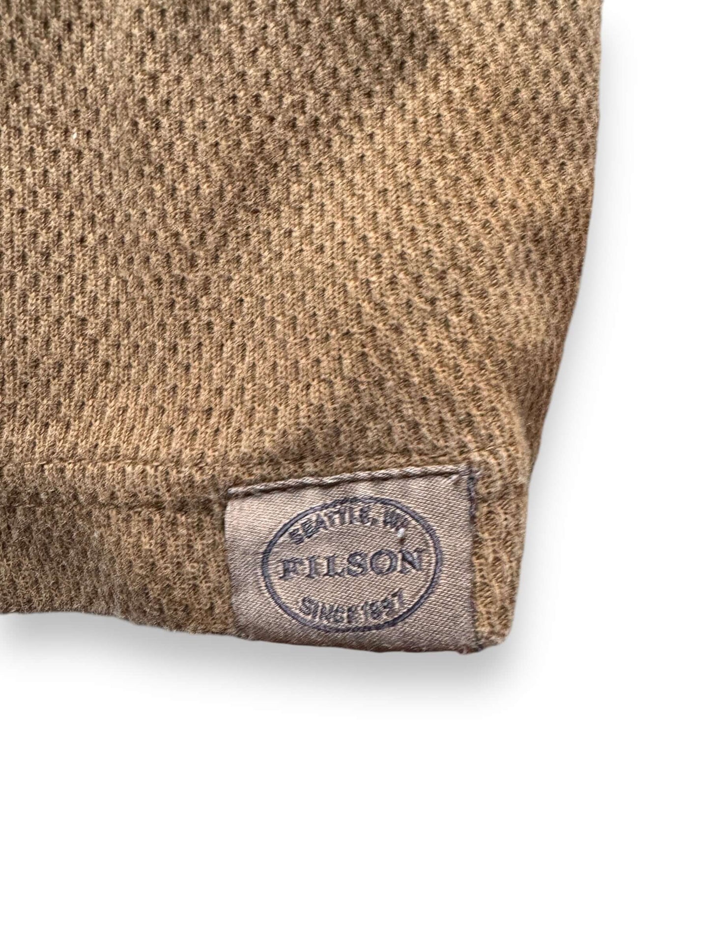 Filson Tag on Filson Waffle Thermal SZ XL