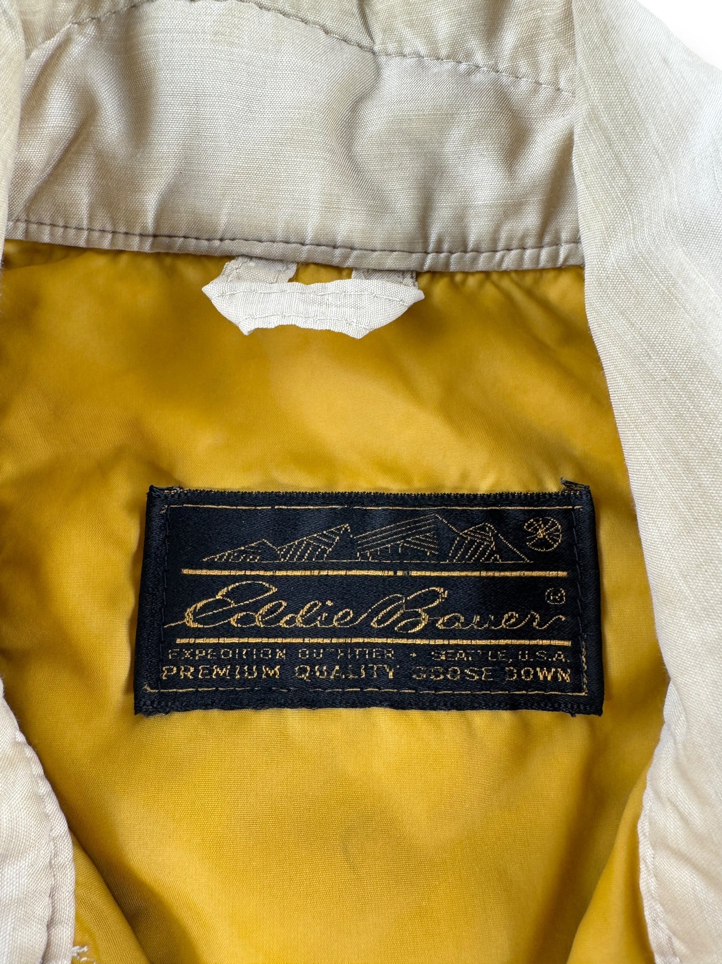Label on Vintage Eddie Bauer Down Shacket SZ L