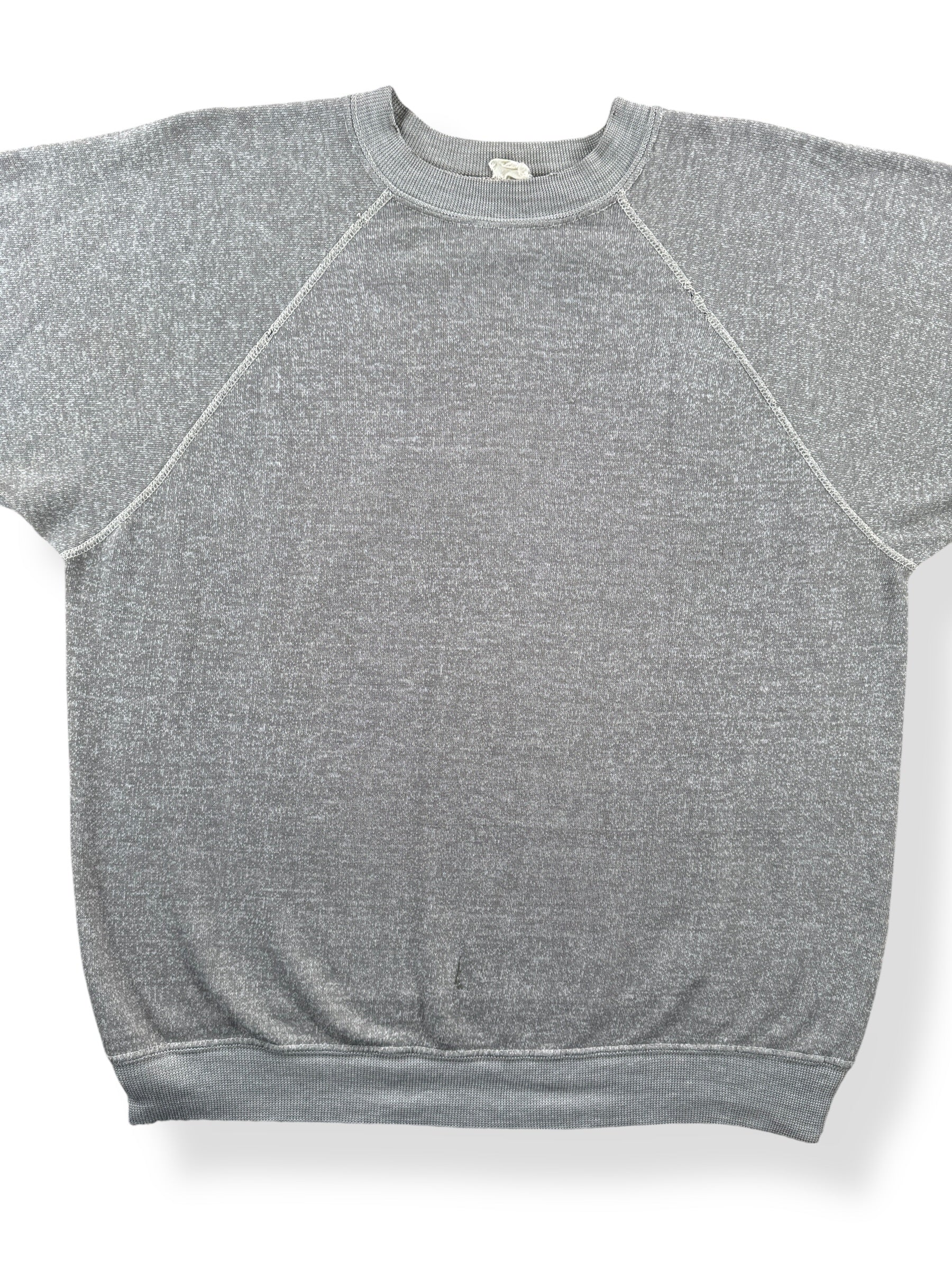 Front Close Up of Vintage Grey Short Sleeve Crewneck SZ XL (Fits L)
