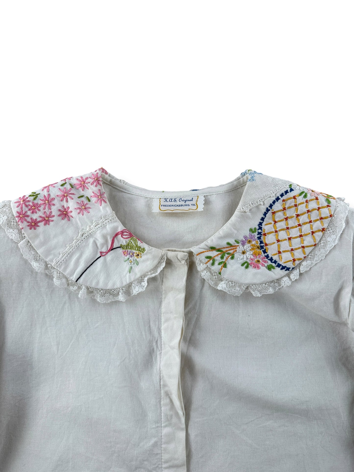 Collar on Vintage KAS Embroidered Blouse SZ M