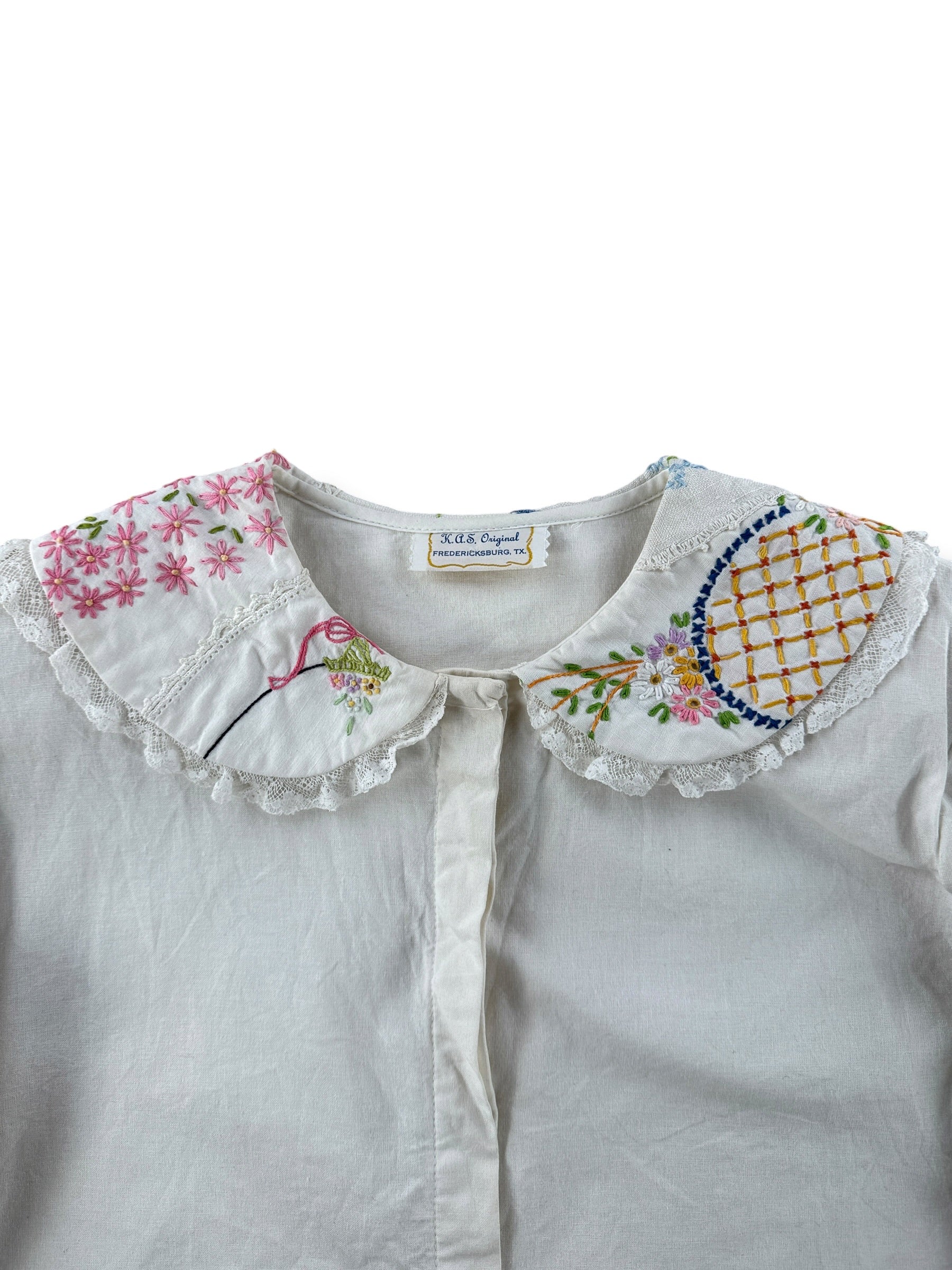 Collar on Vintage KAS Embroidered Blouse SZ M