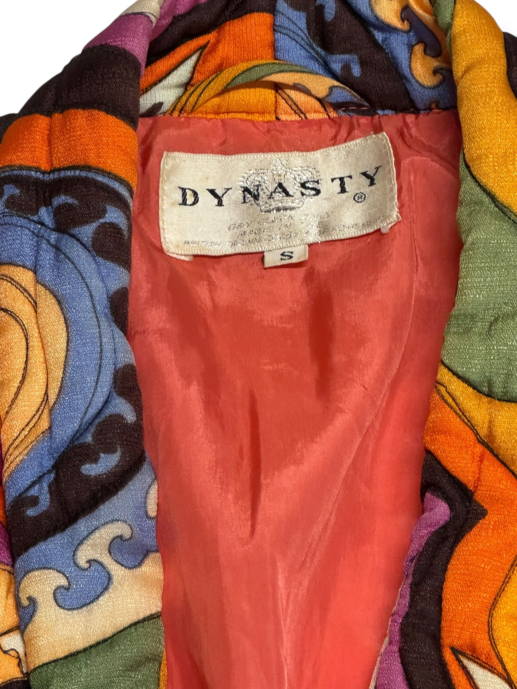 Tag view of 1960s Dynasty Quilted Robe S