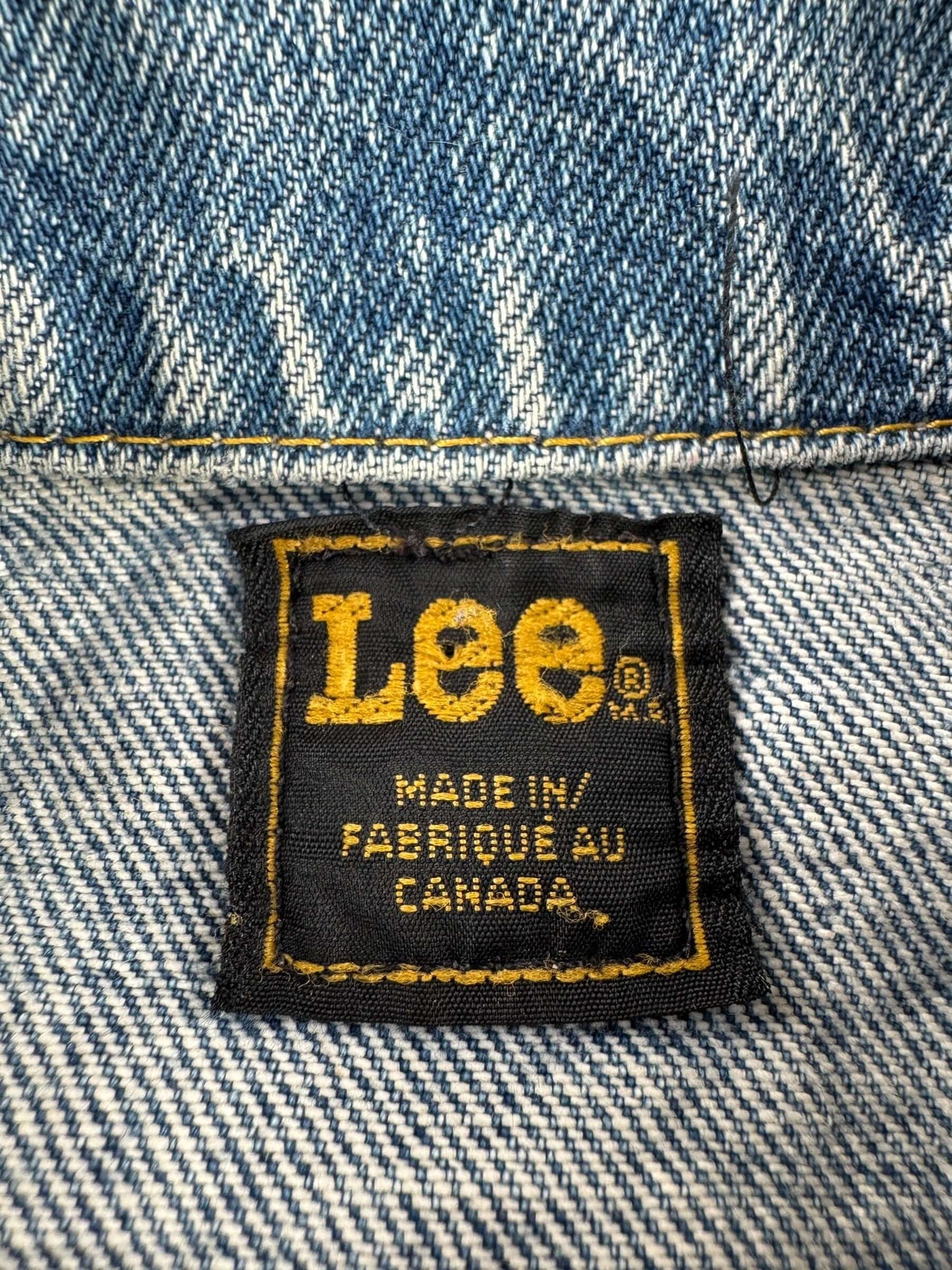 Tag on Vintage Canadian Made Lee Vest SZ M