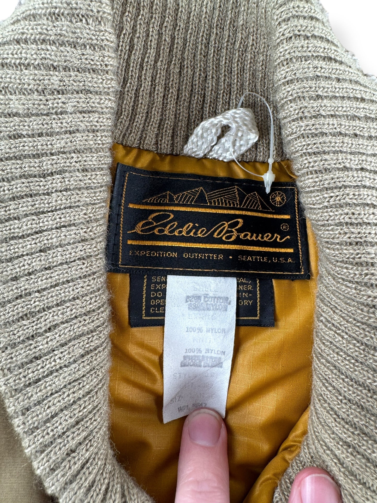 Label on Vintage 70s Eddie Bauer Bomber Jacket SZ L