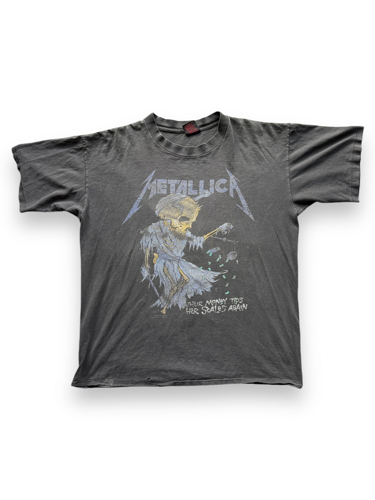 front of Vintage '89 Metallica Pushead Band Tee SZ XL