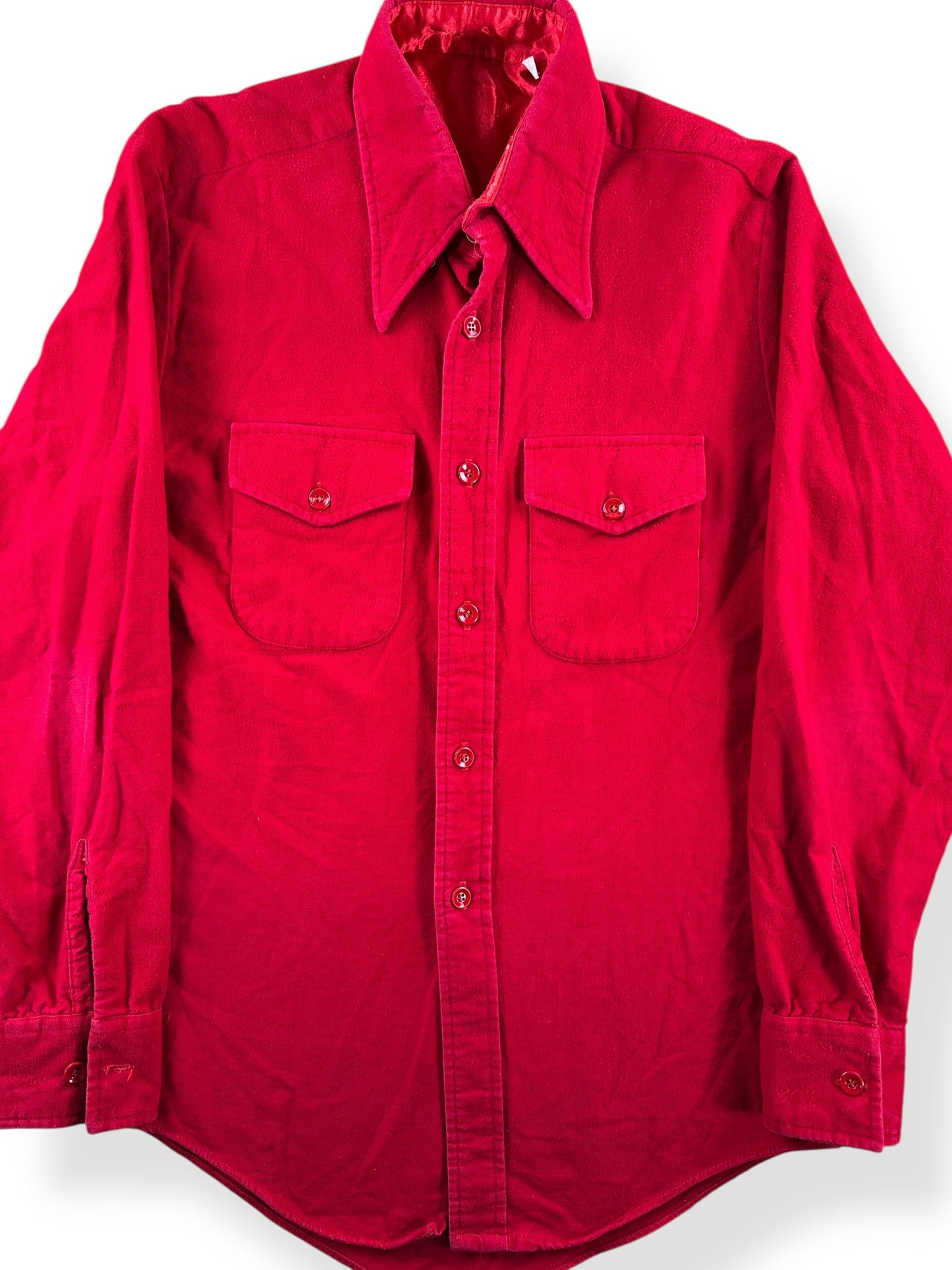 Front Close Up of Vintage Red Cotton Chamois Shirt SZ M