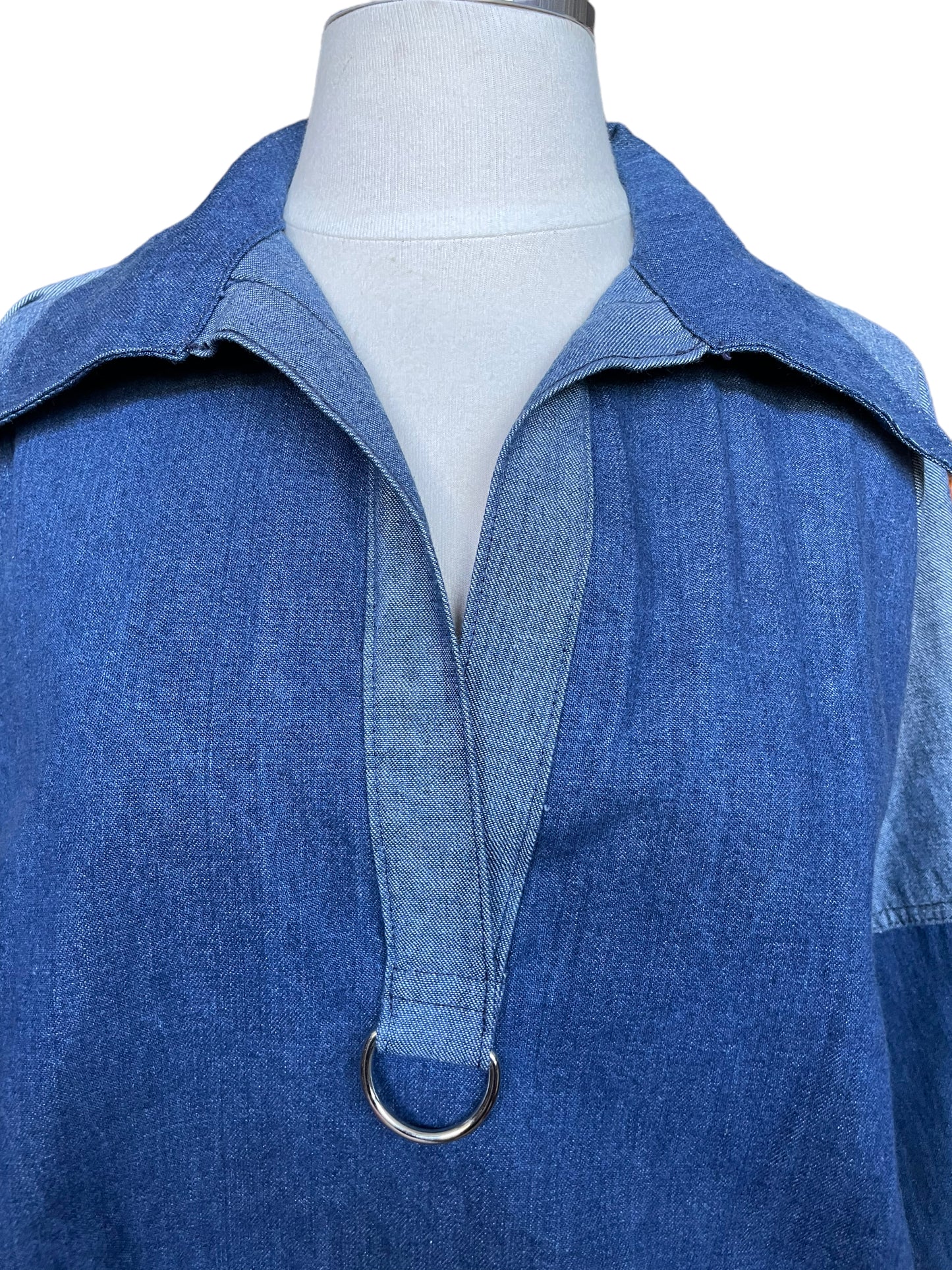 Collar view of Vintage 1970s Pacific Play Togs Denim Pull Over | Vintage Shirts & Tops | Barn Owl Vintage Seattle