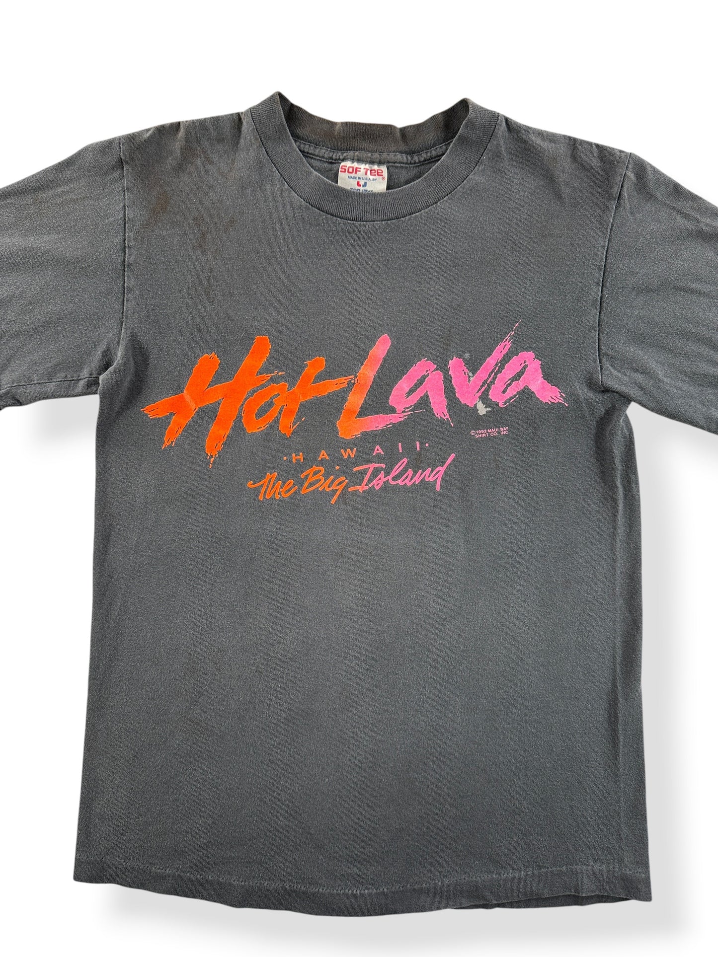 Front Close Up of Vintage Hawaii Hot Lava Tee SZ S (Fits XS)