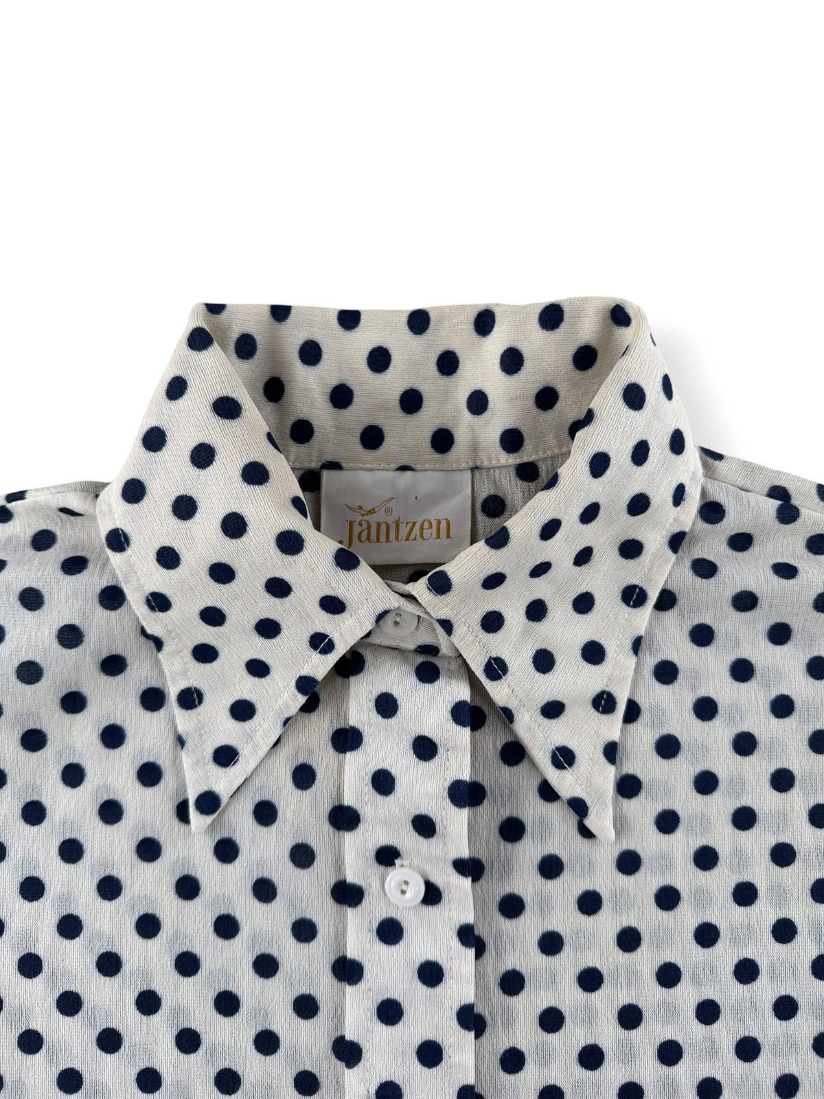 Collar on Vintage Jantzen Polka Dot Shirt SZ M