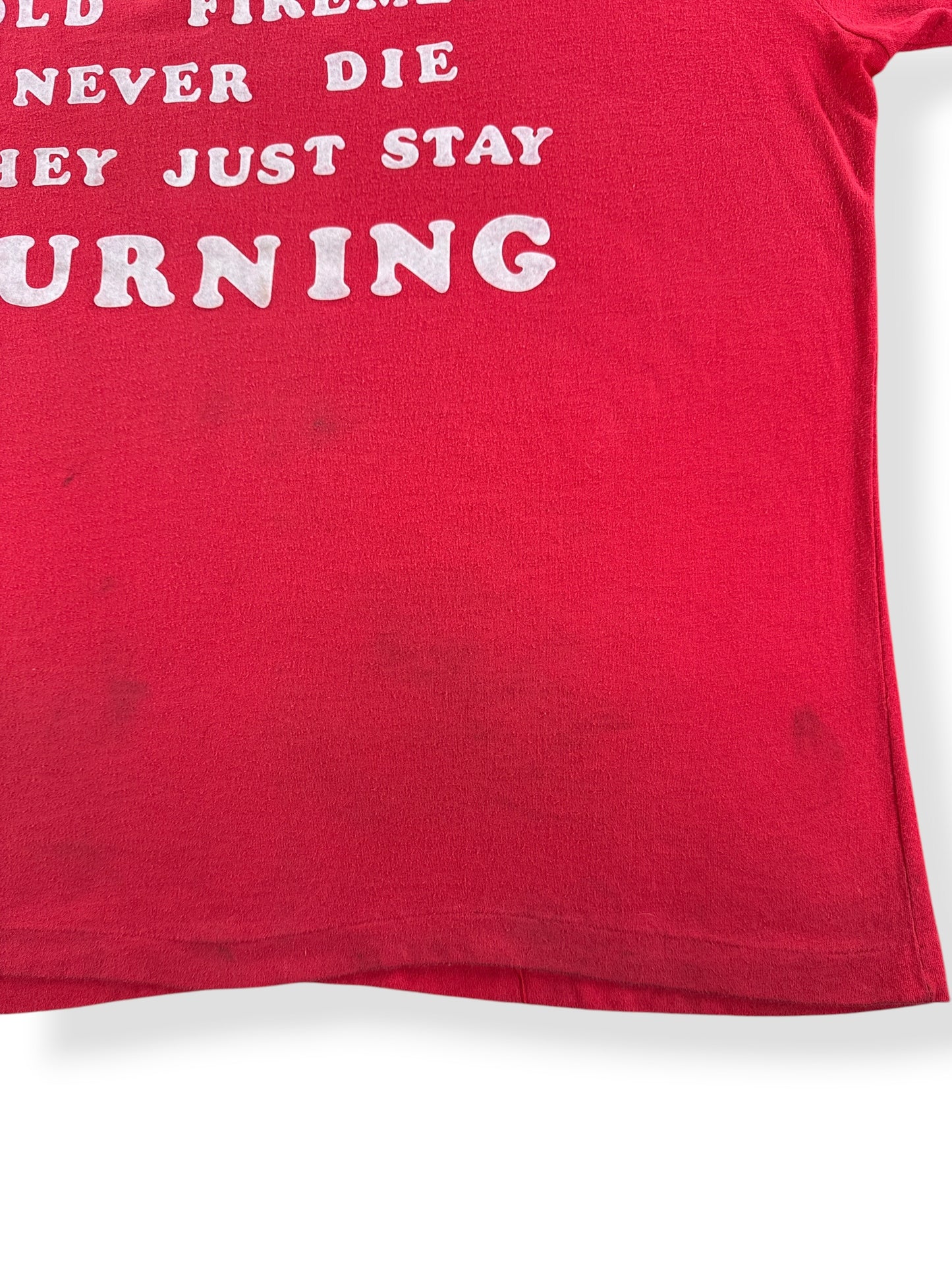 Staining on Vintage Old Firemen Felt Print Tee SZ XL