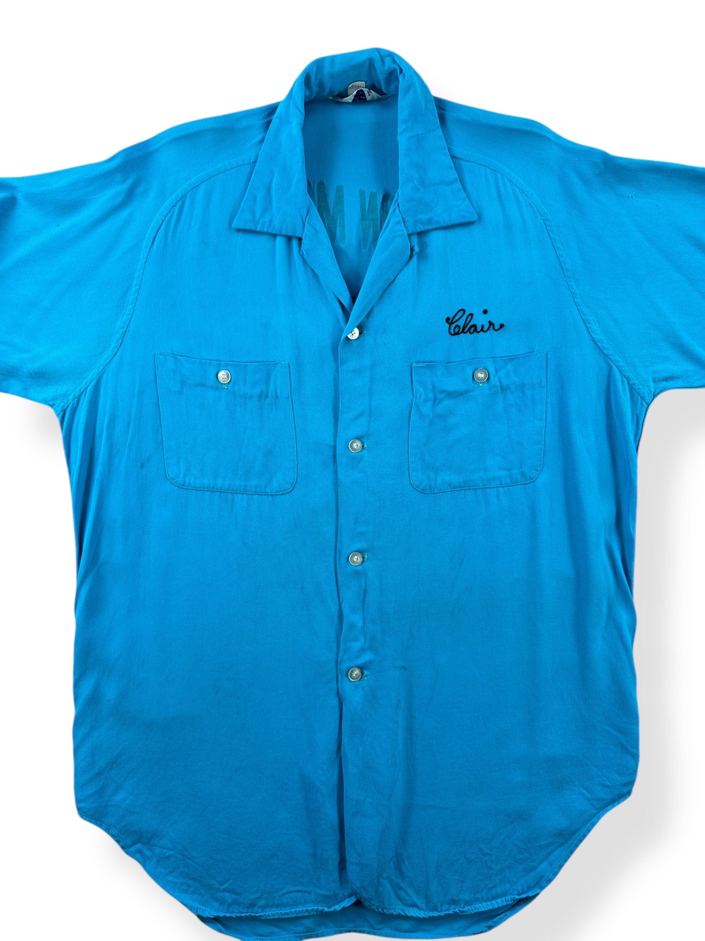 Front Close Up of Vintage Johnson Motors Ephrata WA Bowling Shirt SZ M