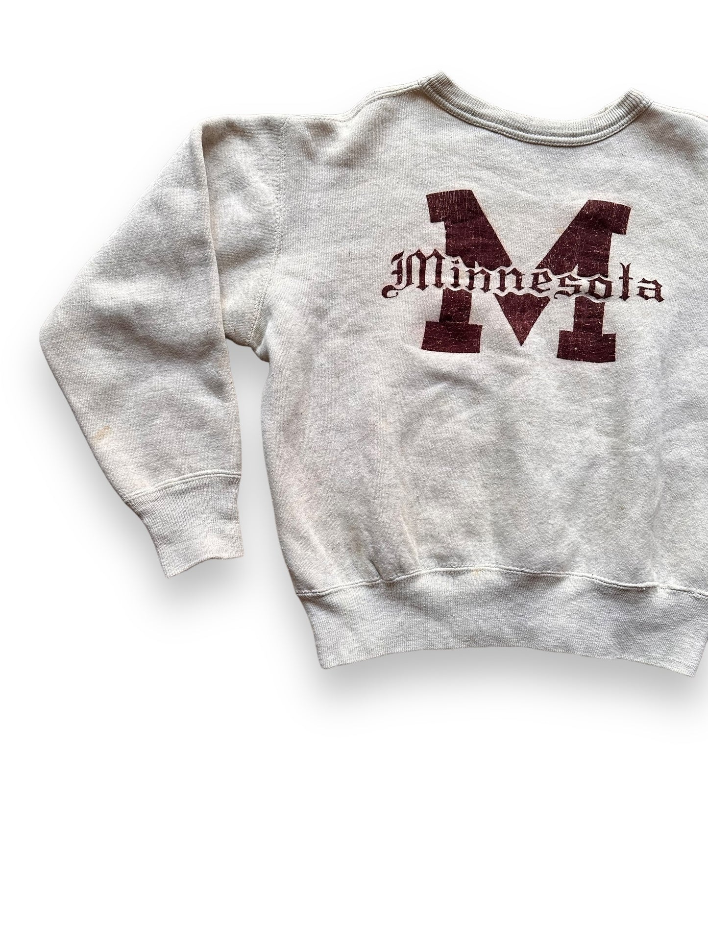 Front Right View of Vintage Minnesota Crewneck Sweatshirt SZ L | Vintage Crewneck Sweatshirts Seattle | Barn Owl Vintage Seattle