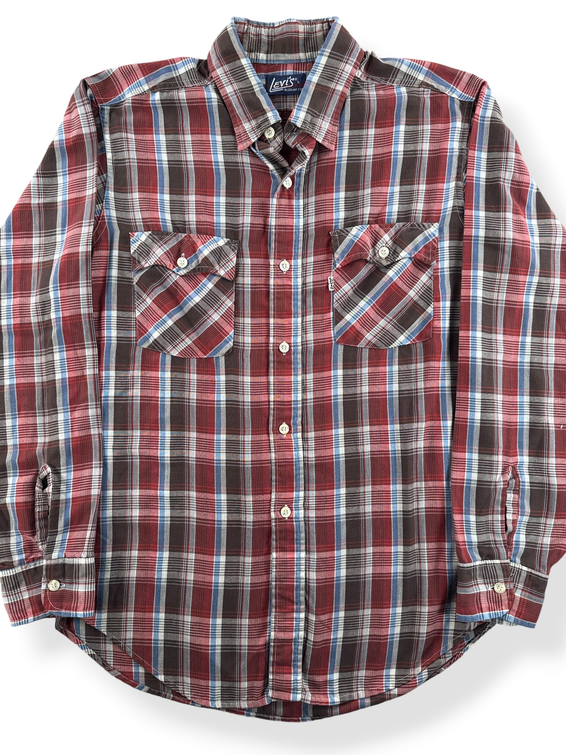 Front Close Up of Vintage Levi's Plaid Shirt SZ L
