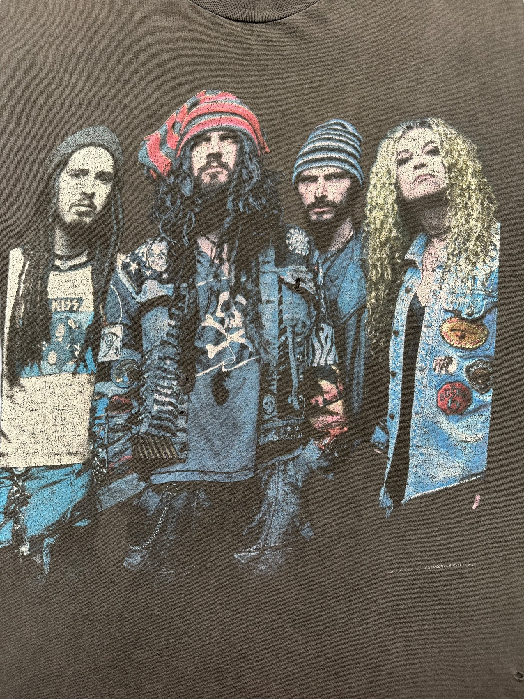 Graphic of Vintage Distressed 1995 White Zombie Tee SZ XL