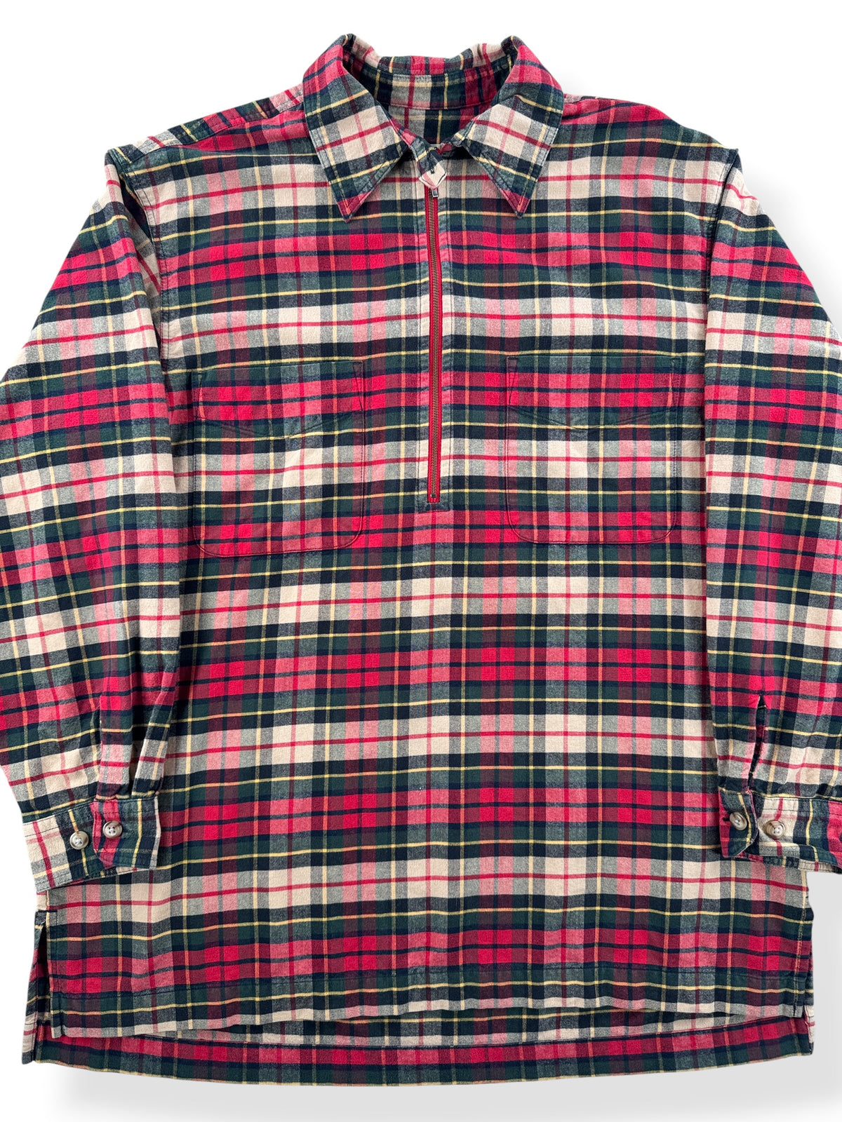 Close-up of 2000s Eddie Bauer 1/4 Zip Cotton Pullover Shirt SZ M