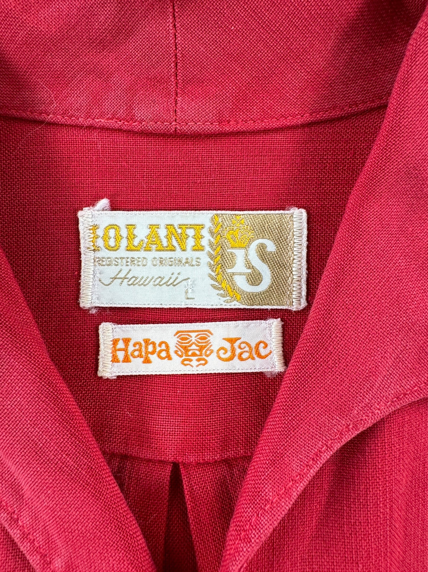 Label on Vintage Iolani Hapa Jac Aloha Shirt SZ M