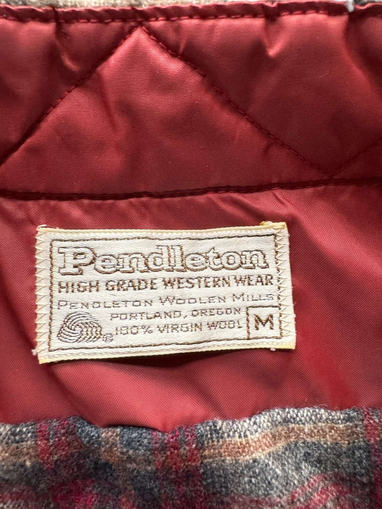 tag on Vintage Pendleton HGWW Western Flannel SZ M