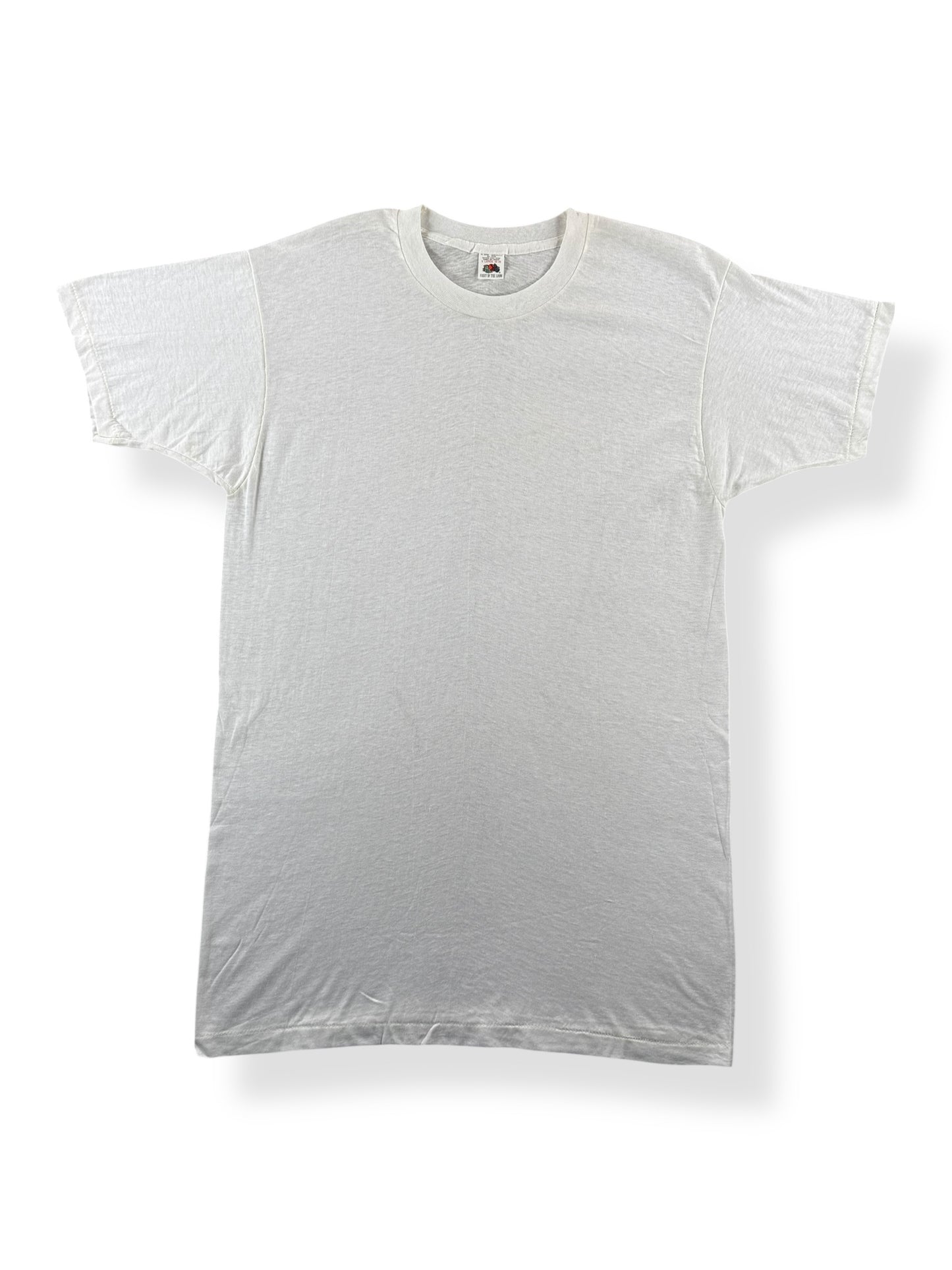 Front of Vintage FOTL Blank White Tee SZ XL (Fits M)
