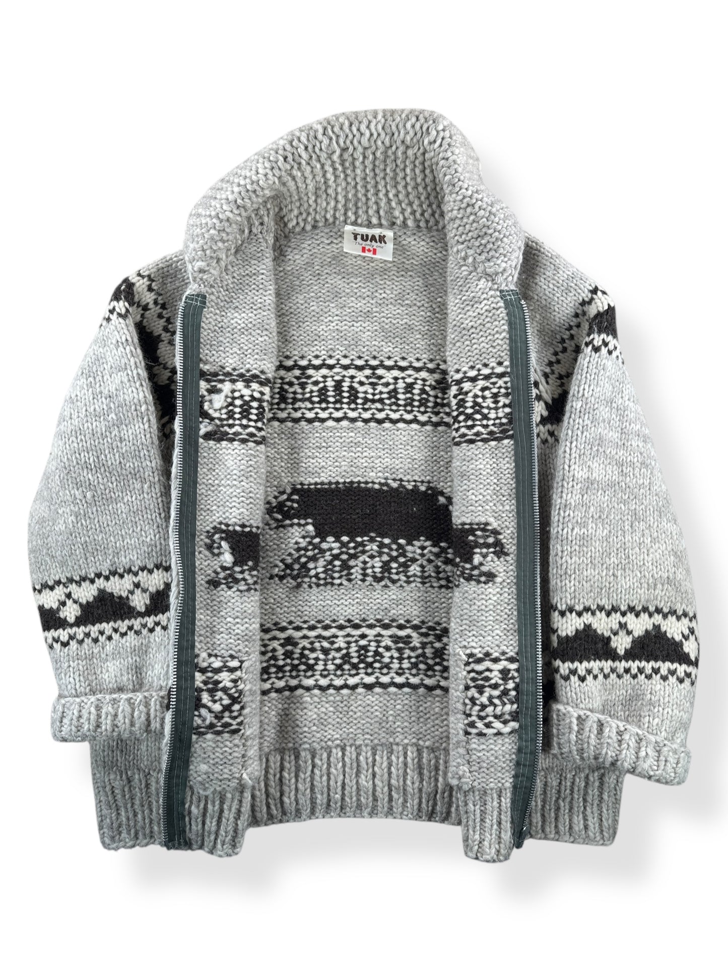 Inside of Vintage Tuak Brand Cowichan Style Sweater SZ XL