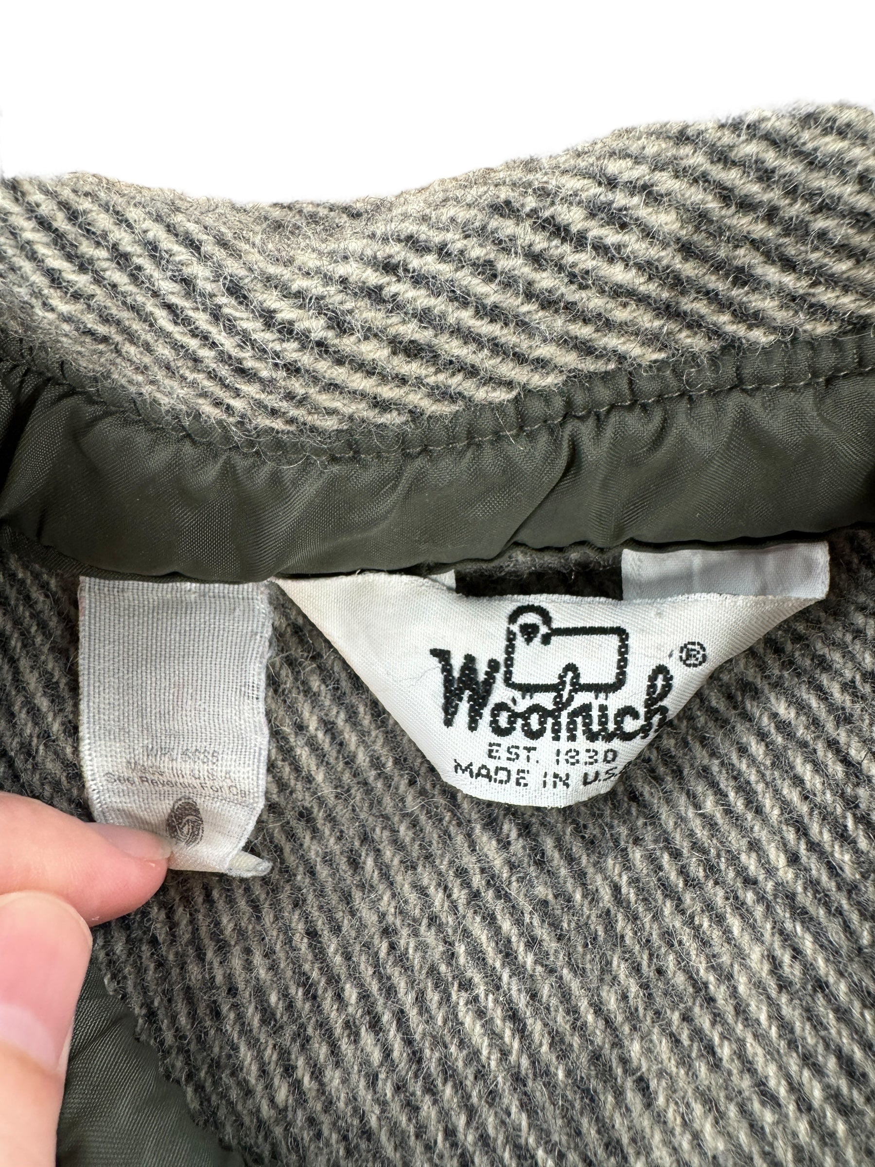 Tag on Vintage Woolrich Herringbone Halibut Jacket SZ L