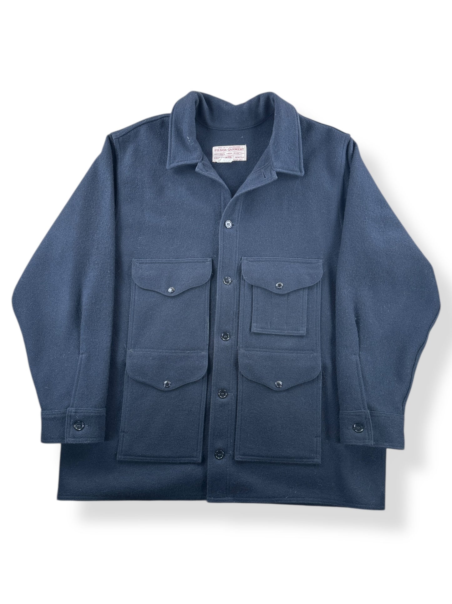 Front of Vintage Filson Navy Mackinaw Cruiser Jacket SZ 50