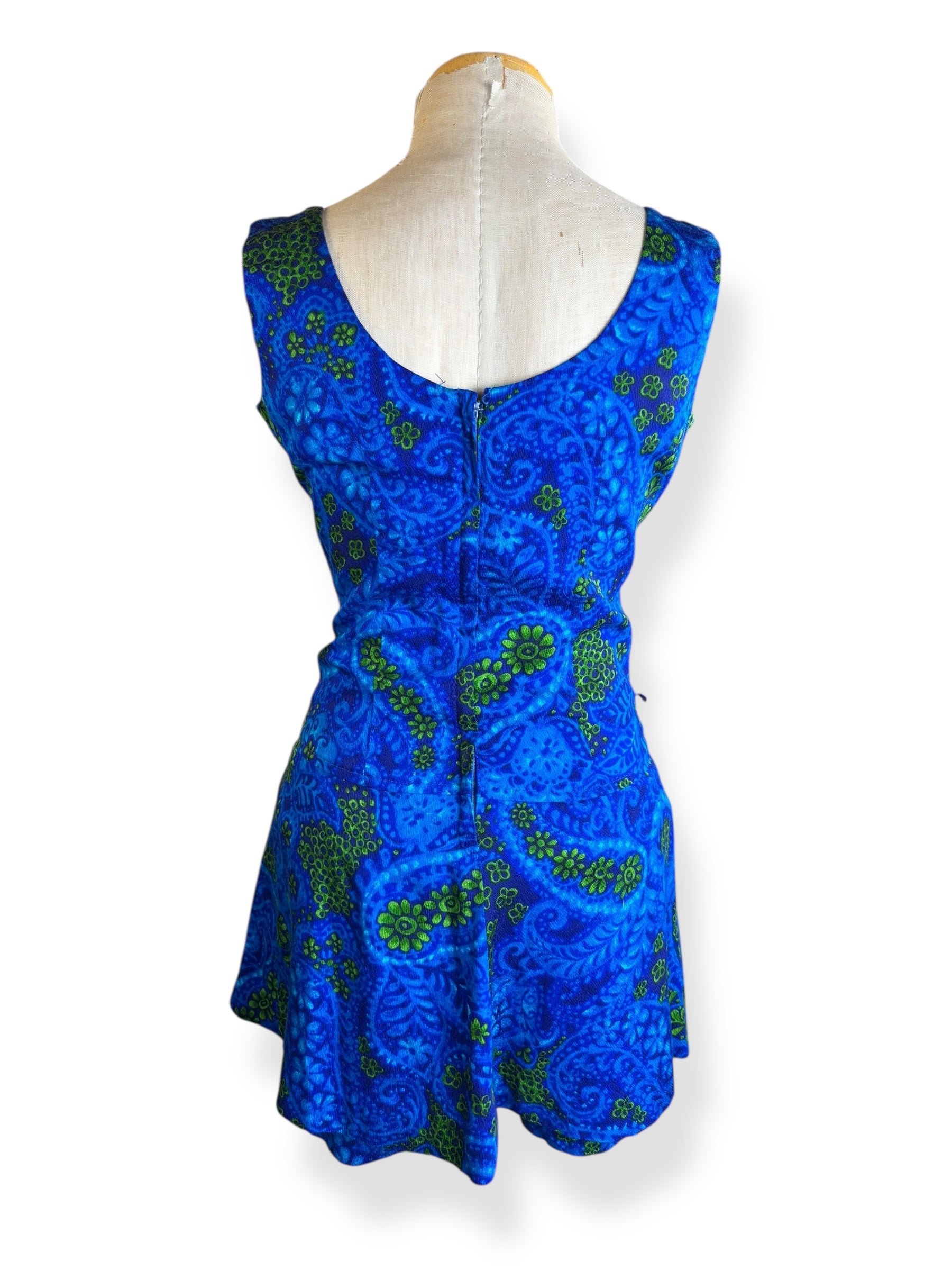 Back view of 1960s Hawaii Nei Play Set L