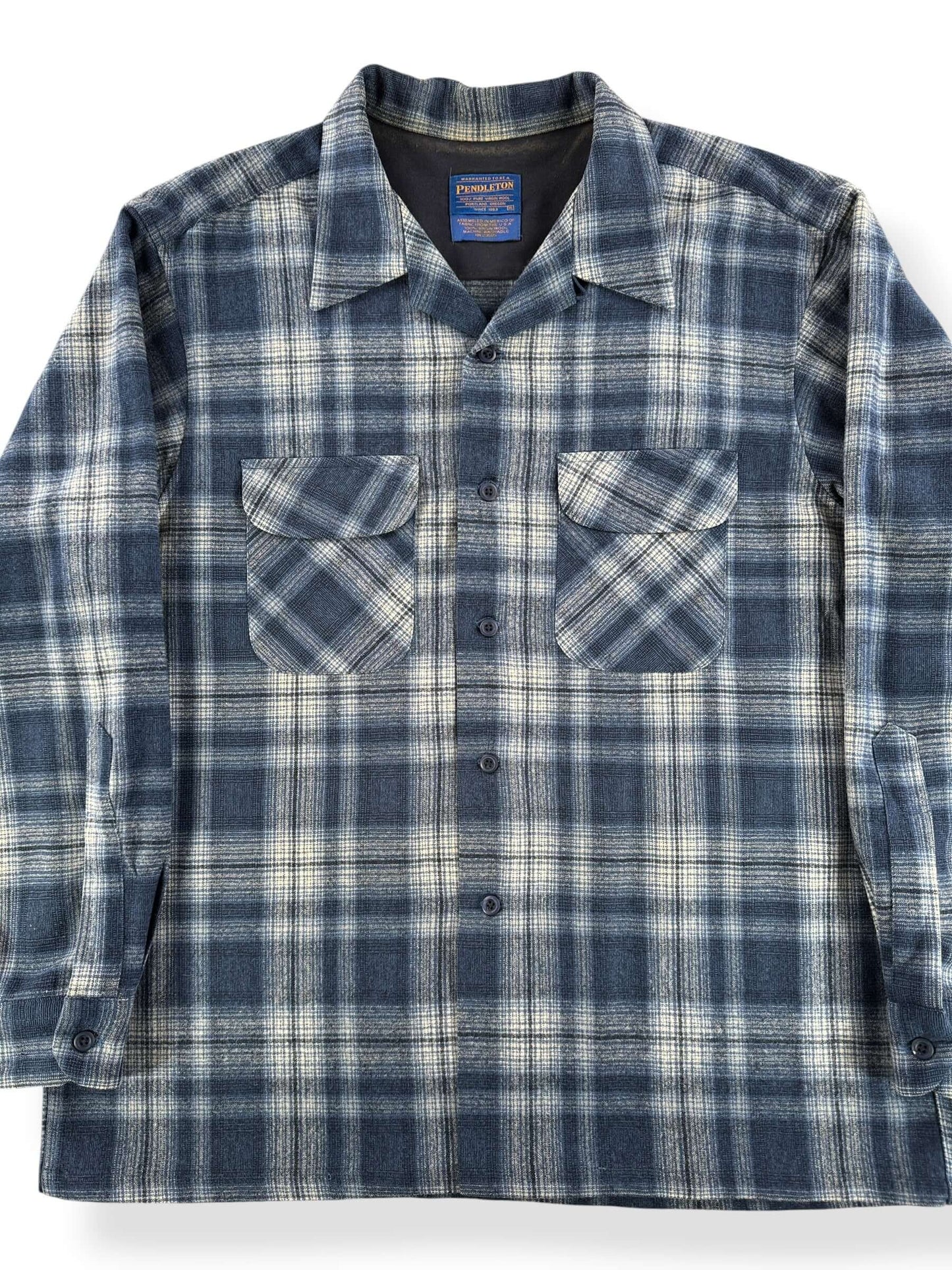 Front Close Up of Vintage Pendleton Navy & White Board Shirt SZ XL
