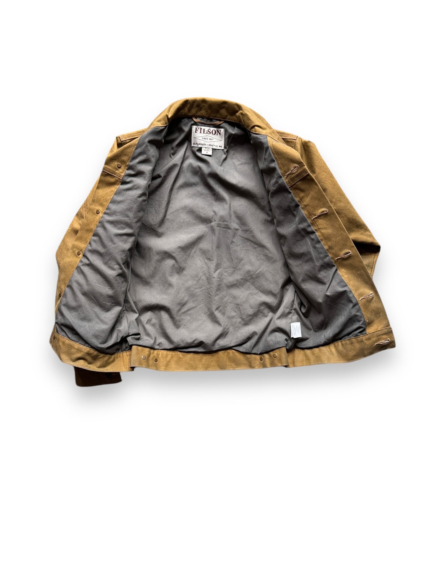 Liner View of Filson Short Lined Cruiser SZ XS