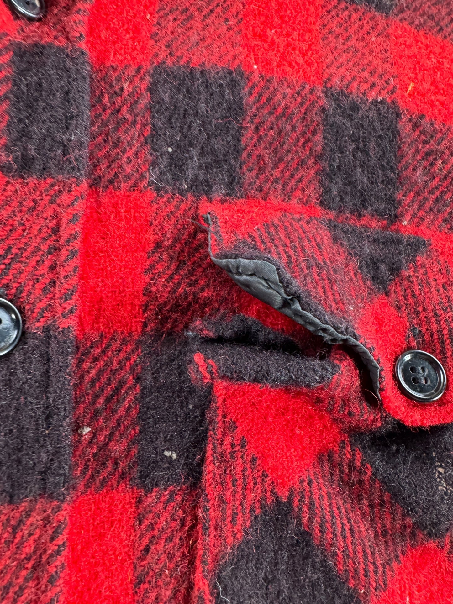 Damage on Vintage Woolrich Buffalo Plaid Flannel SZ L