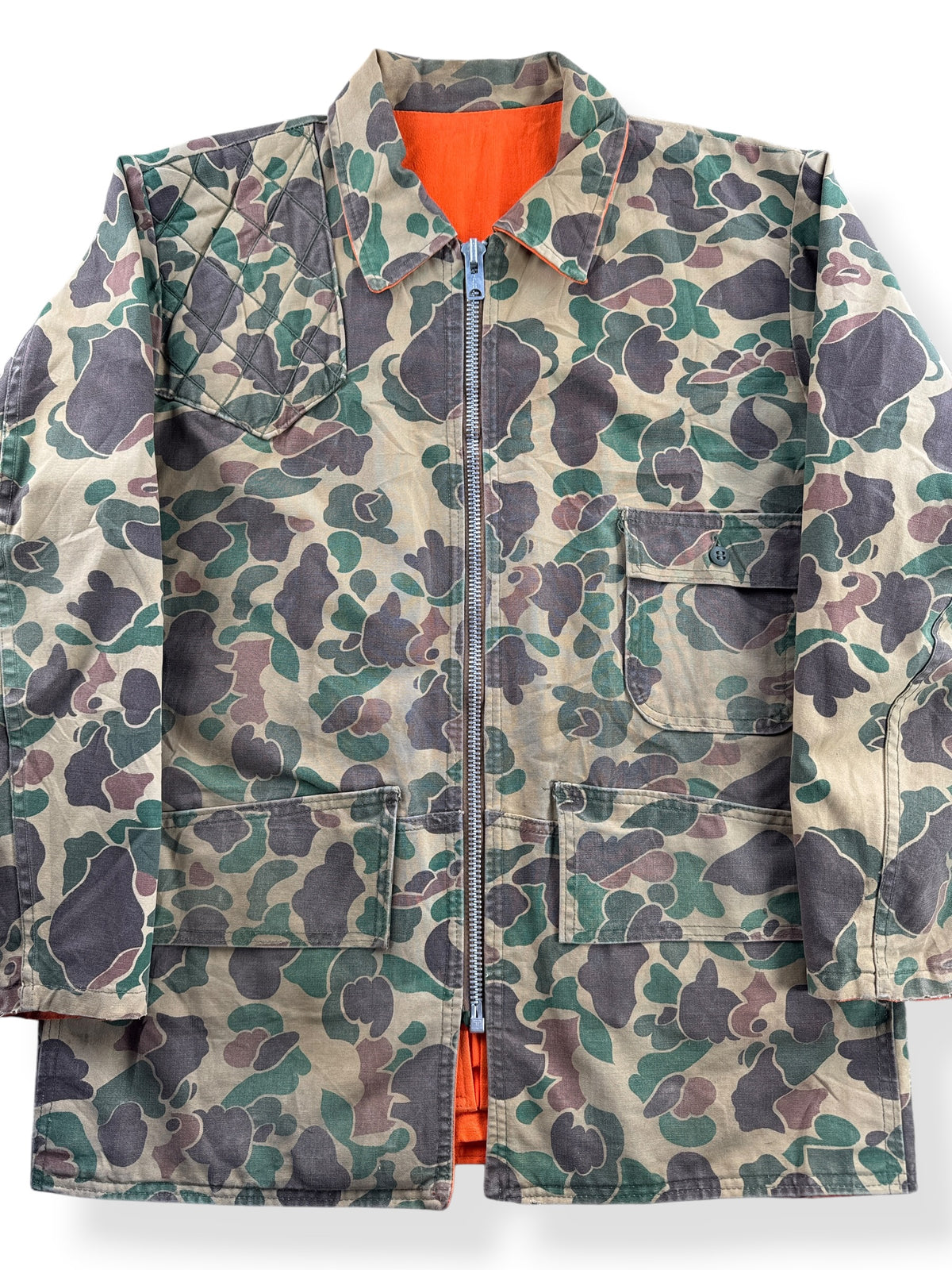 Close-up of Vintage Duck Camo Reversible Hunting Jacket SZ L