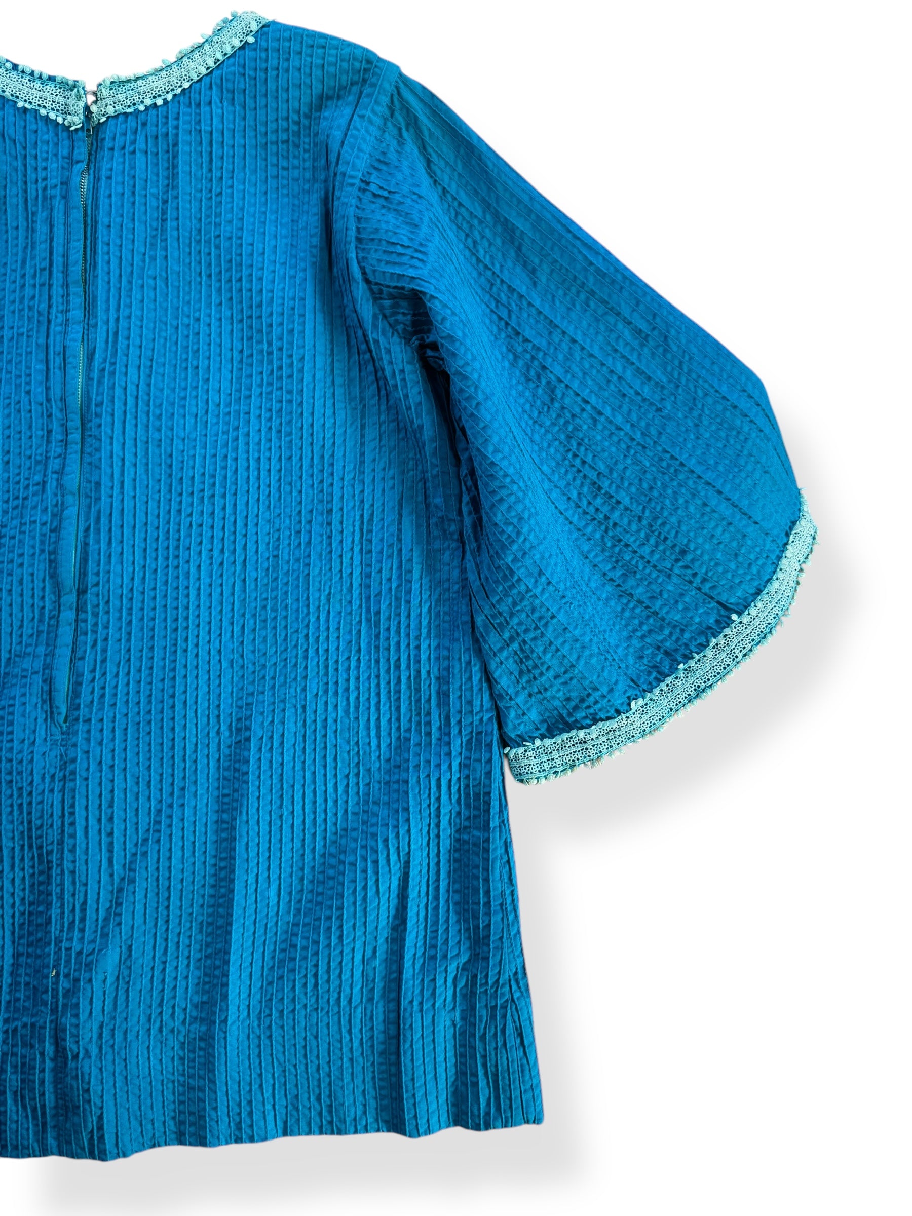 Back right side of 1960s Vicki Mexican Tunic L