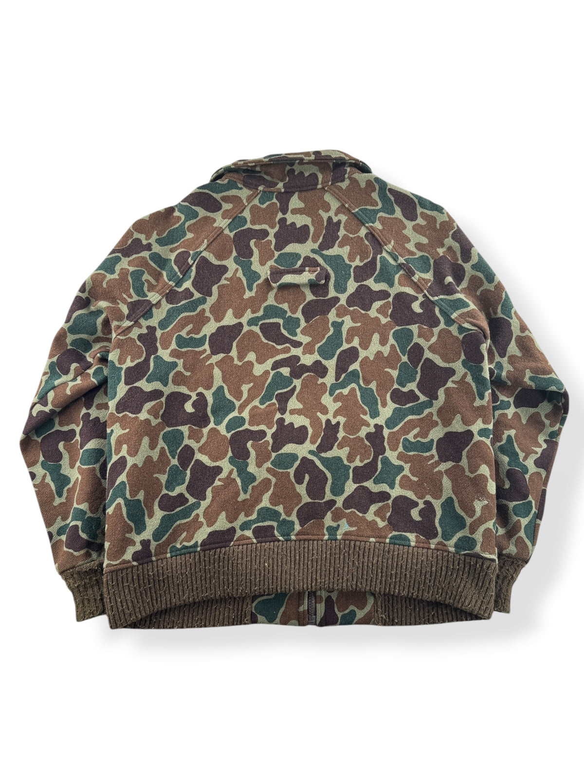 Back of Vintage Woolrich Duck Camo Bomber Jacket SZ M