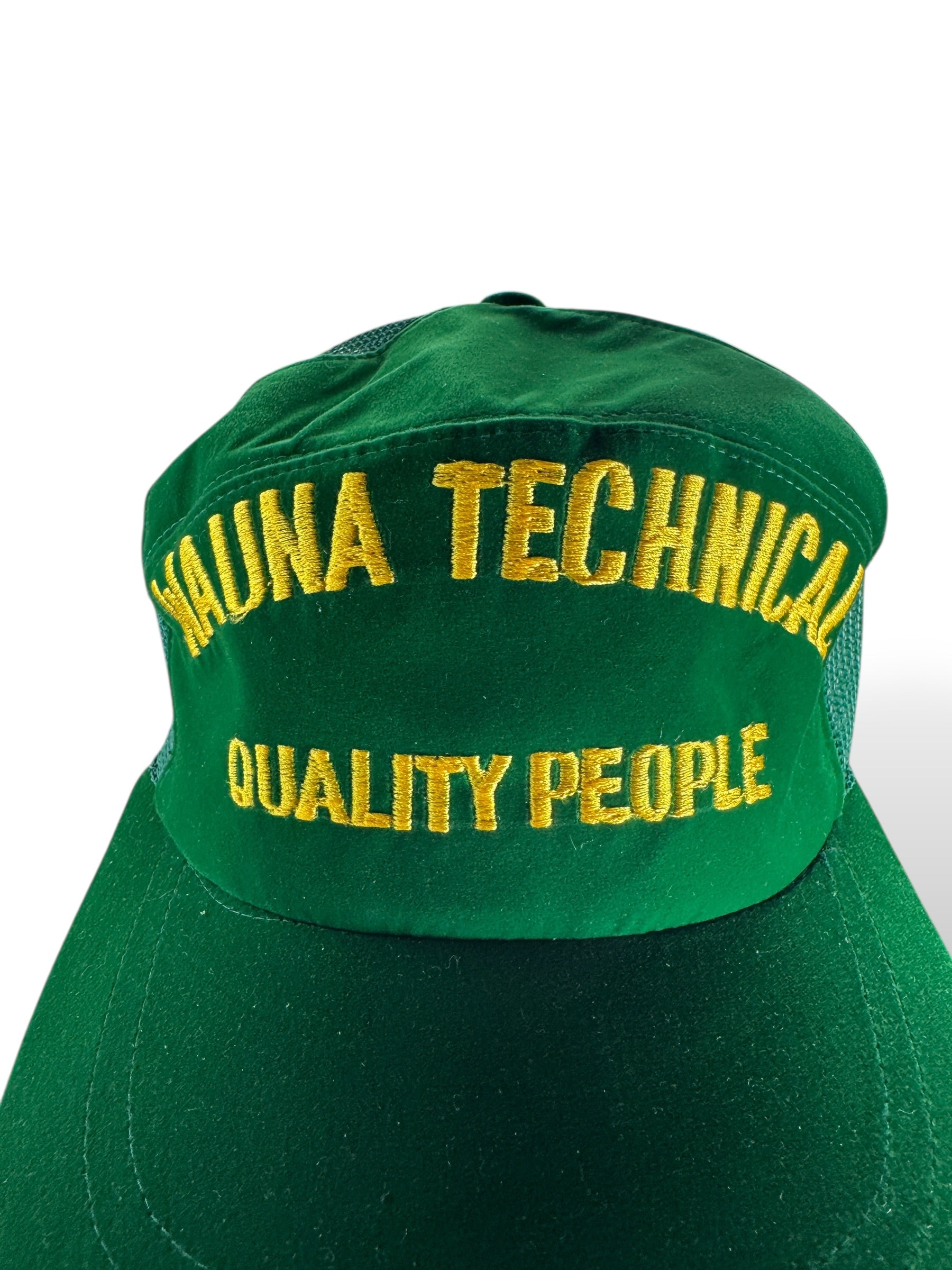 Design on Vintage Wauna Technical Satin Trucker Hat SZ OSFA