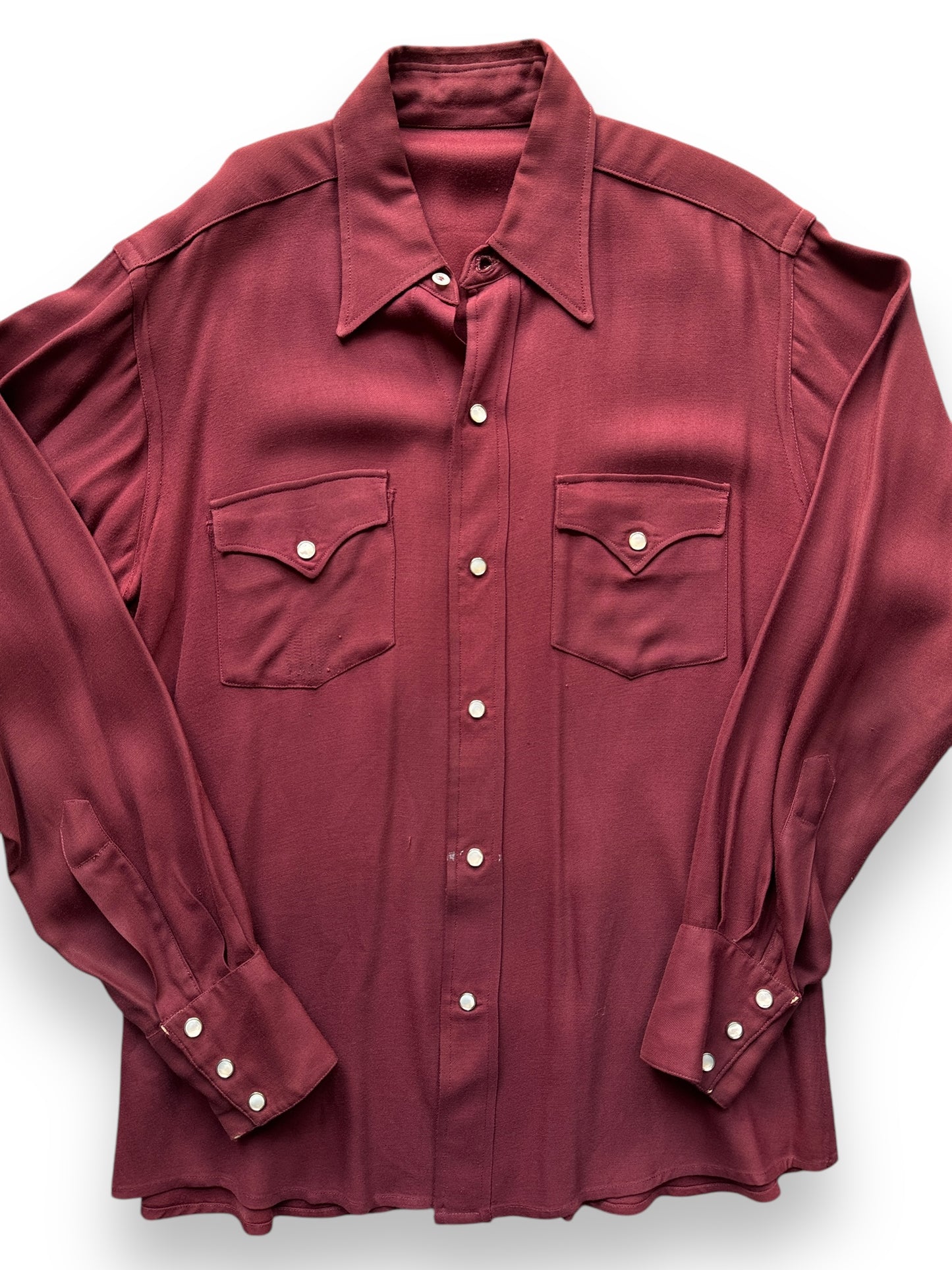 front close up of Vintage Burgundy Gabardine Western Shirt SZ M