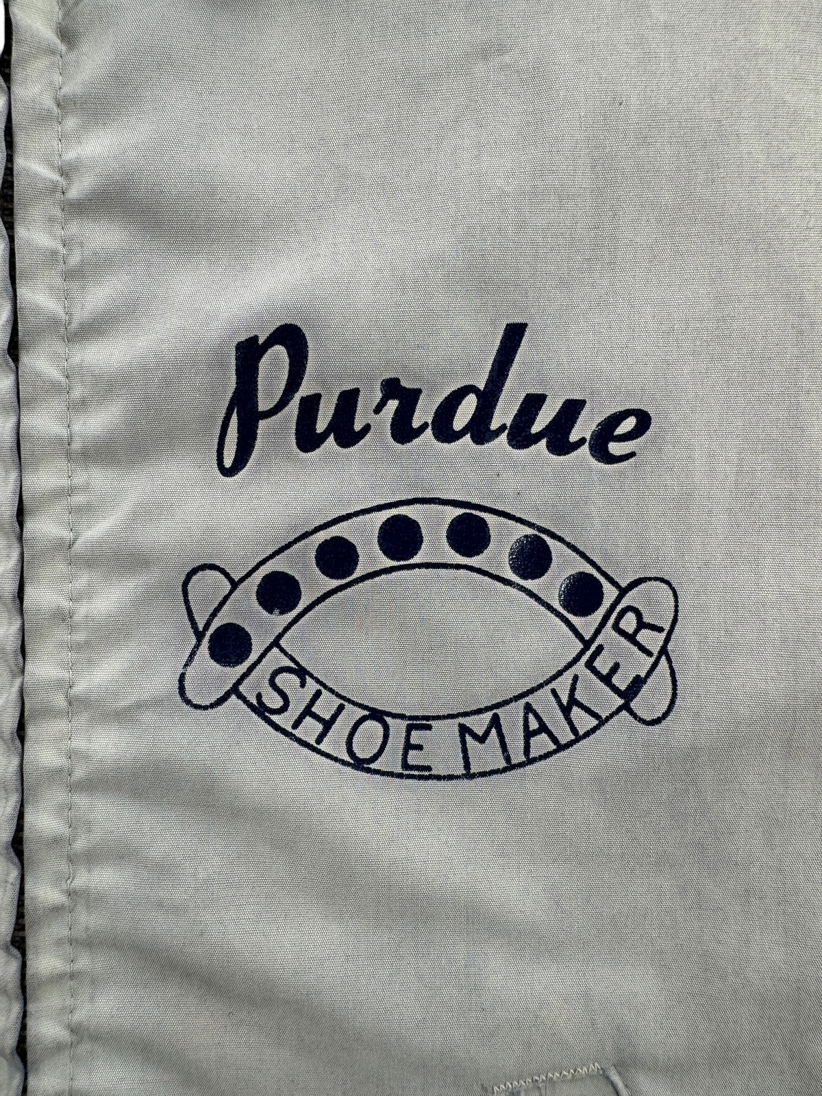 Logo on front of Vintage Purdue Shoemakers Jacket SZ S