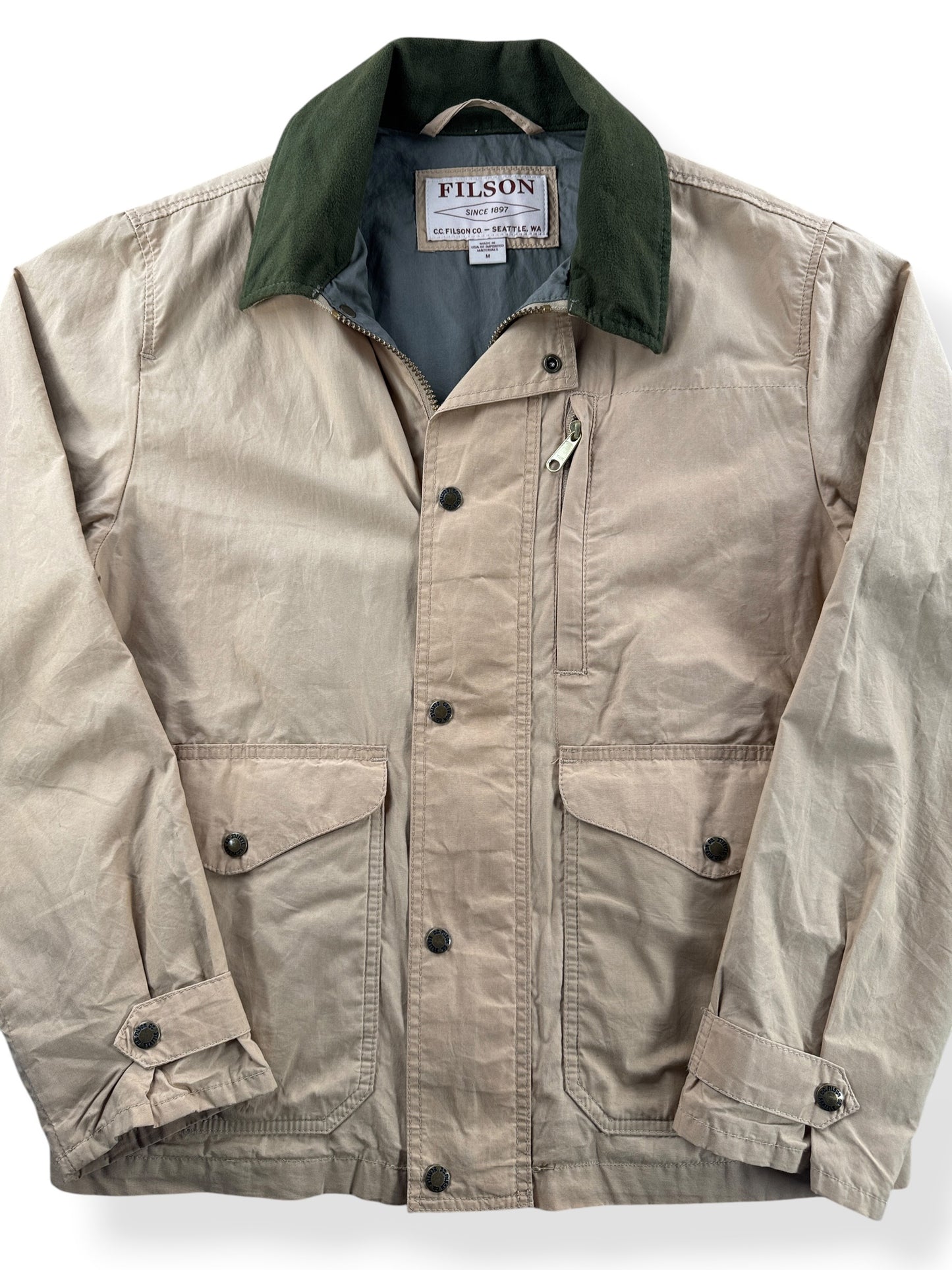 Close-up of Filson Khaki Mile Marker Jacket SZ L