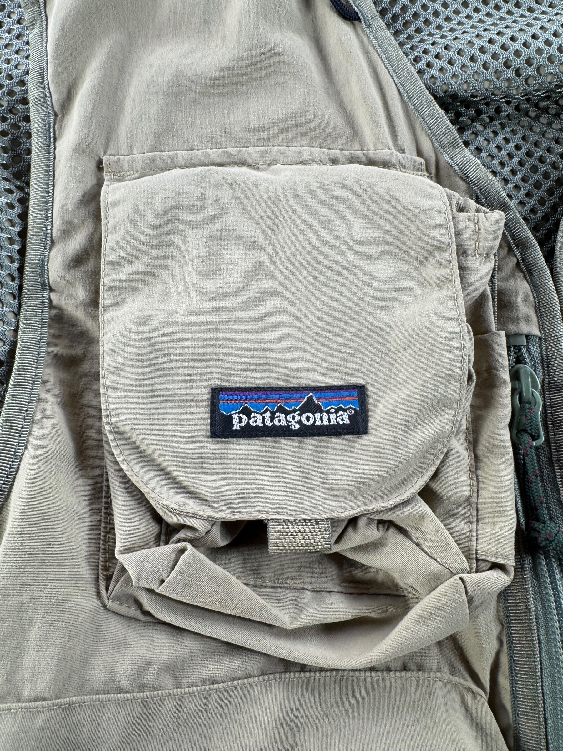 Pocket on Vintage Patagonia Fishing Vest SZ L
