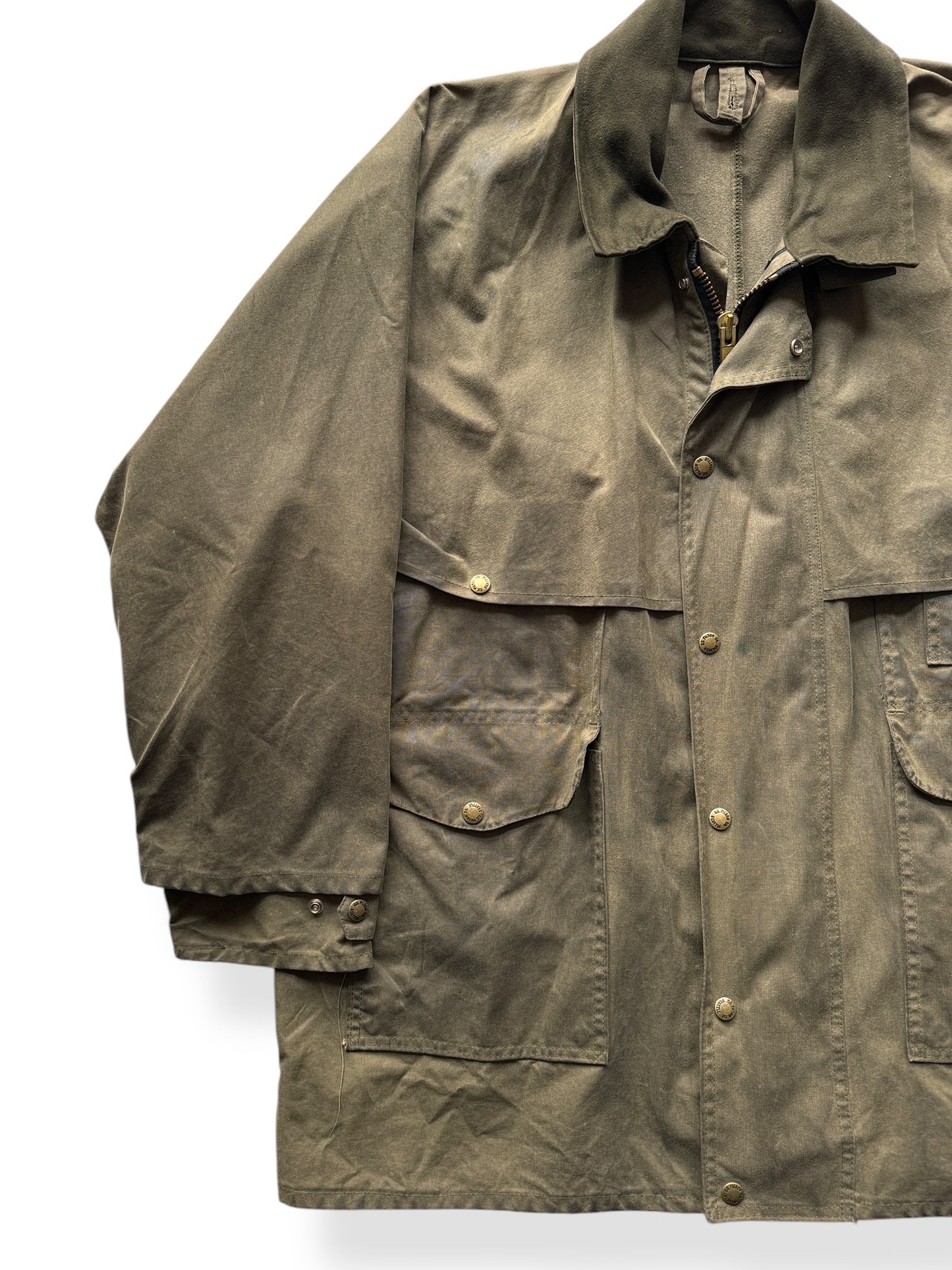 Front Right of Filson Shelter Cloth Packer SZ XXL