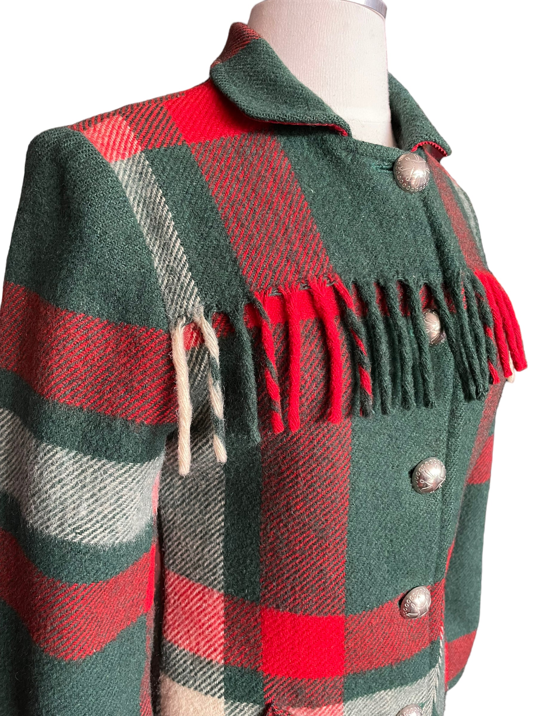 Front right shoulder view wof Vintage 1940s Dall Smith Wool Blanket Coat SZ XS | Seattle True Vintage | Barn Owl Vintage Coats