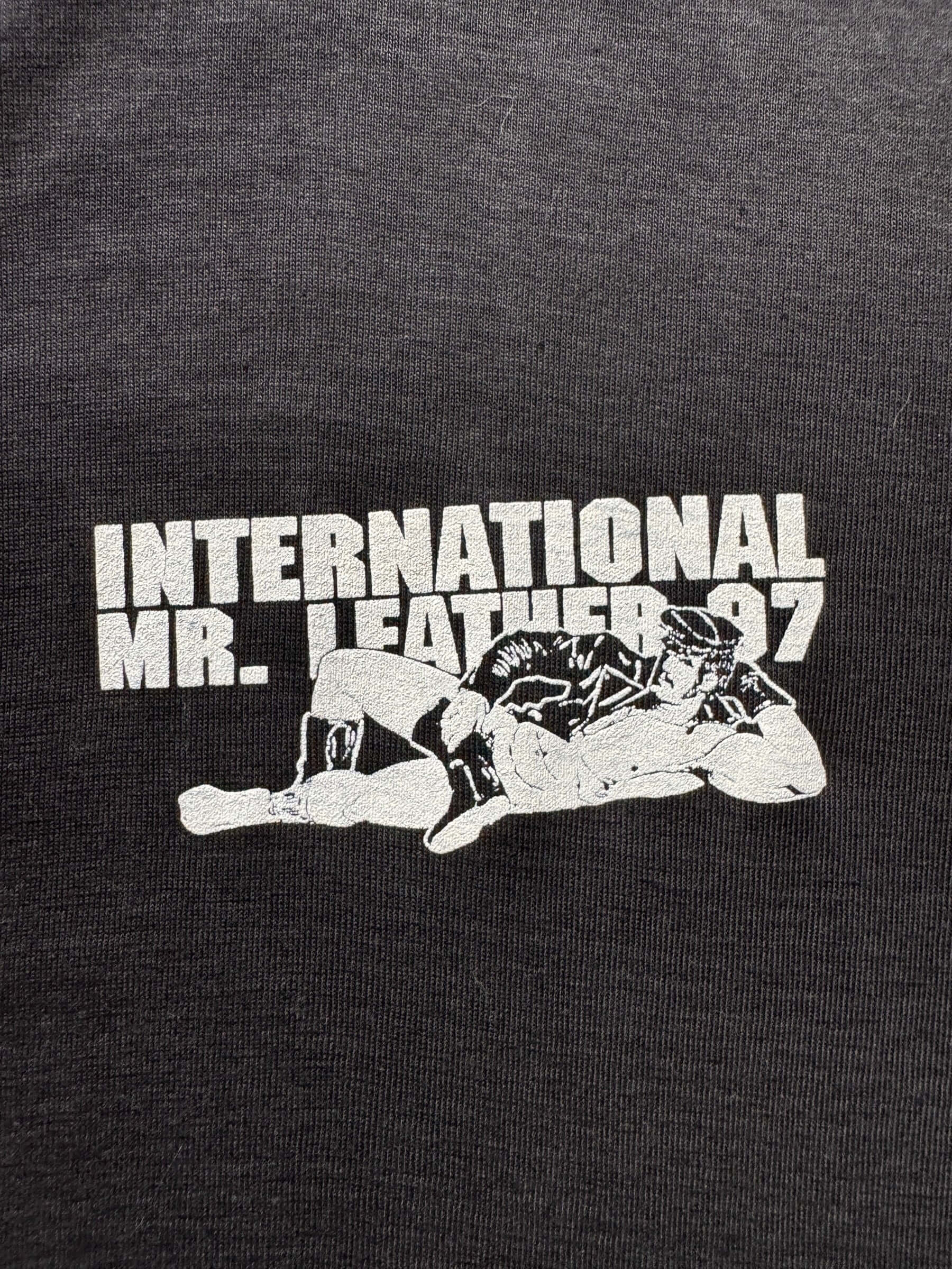 front graphic of Vintage 1997 International Mr. Leather Tee SZ M