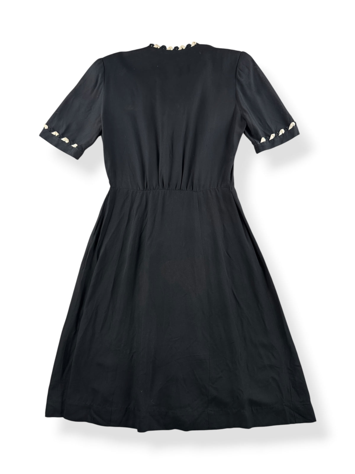 Back of Vintage 40s Black + White Rayon Dress SZ S/M