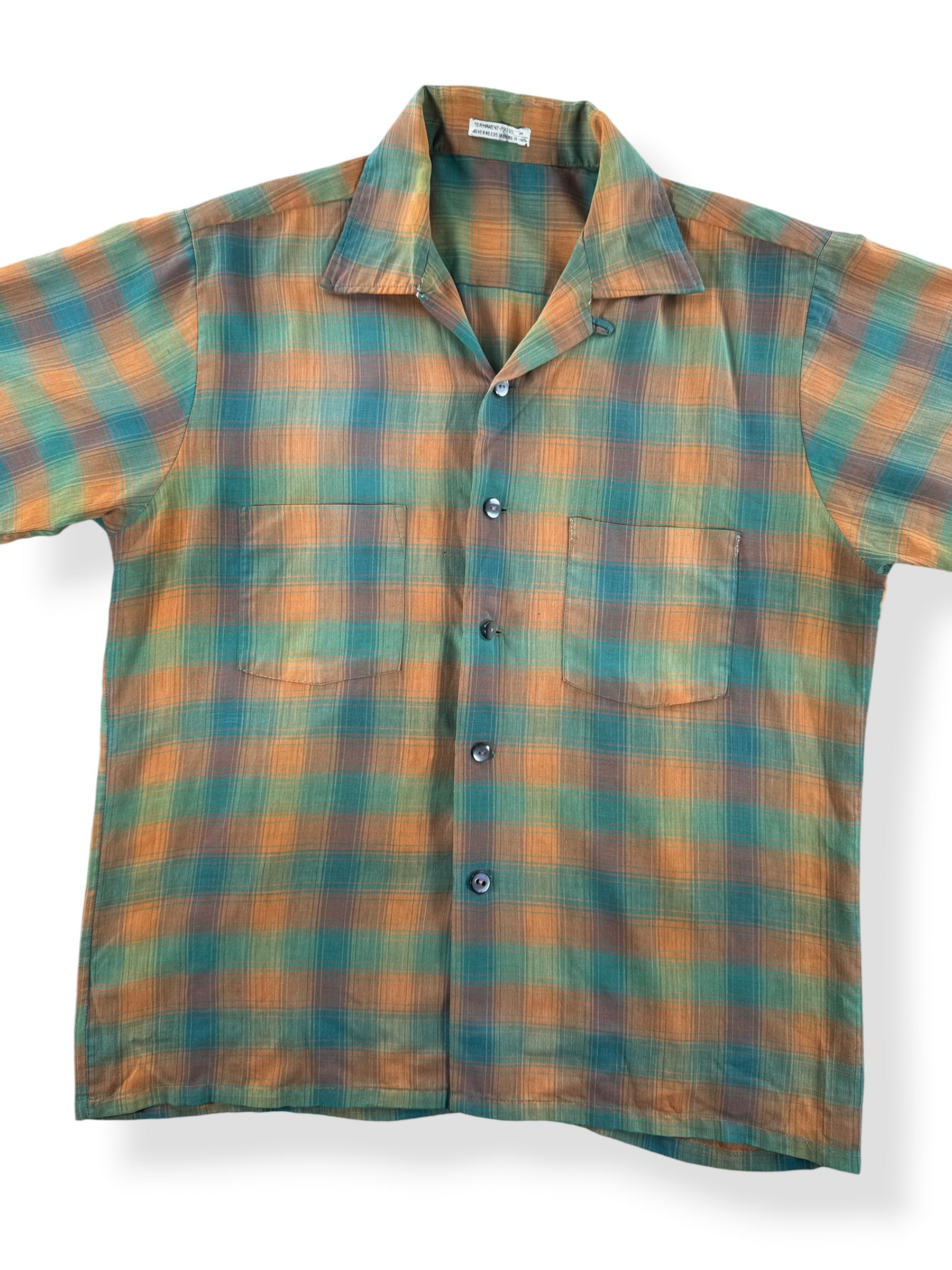 Front Close Up of Vintage Orange Green Short Sleeve Loop Collar Shirt SZ M
