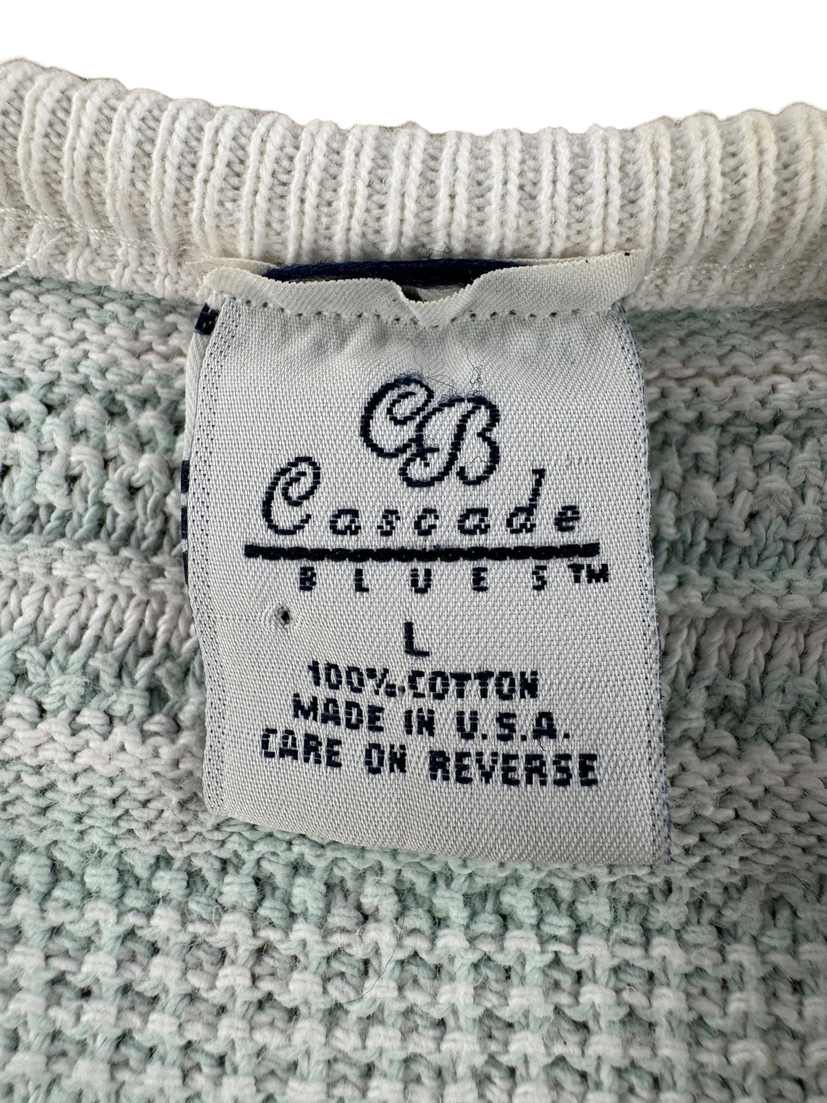 Tag on Vintage Cascade Blues Knit Top SZ L