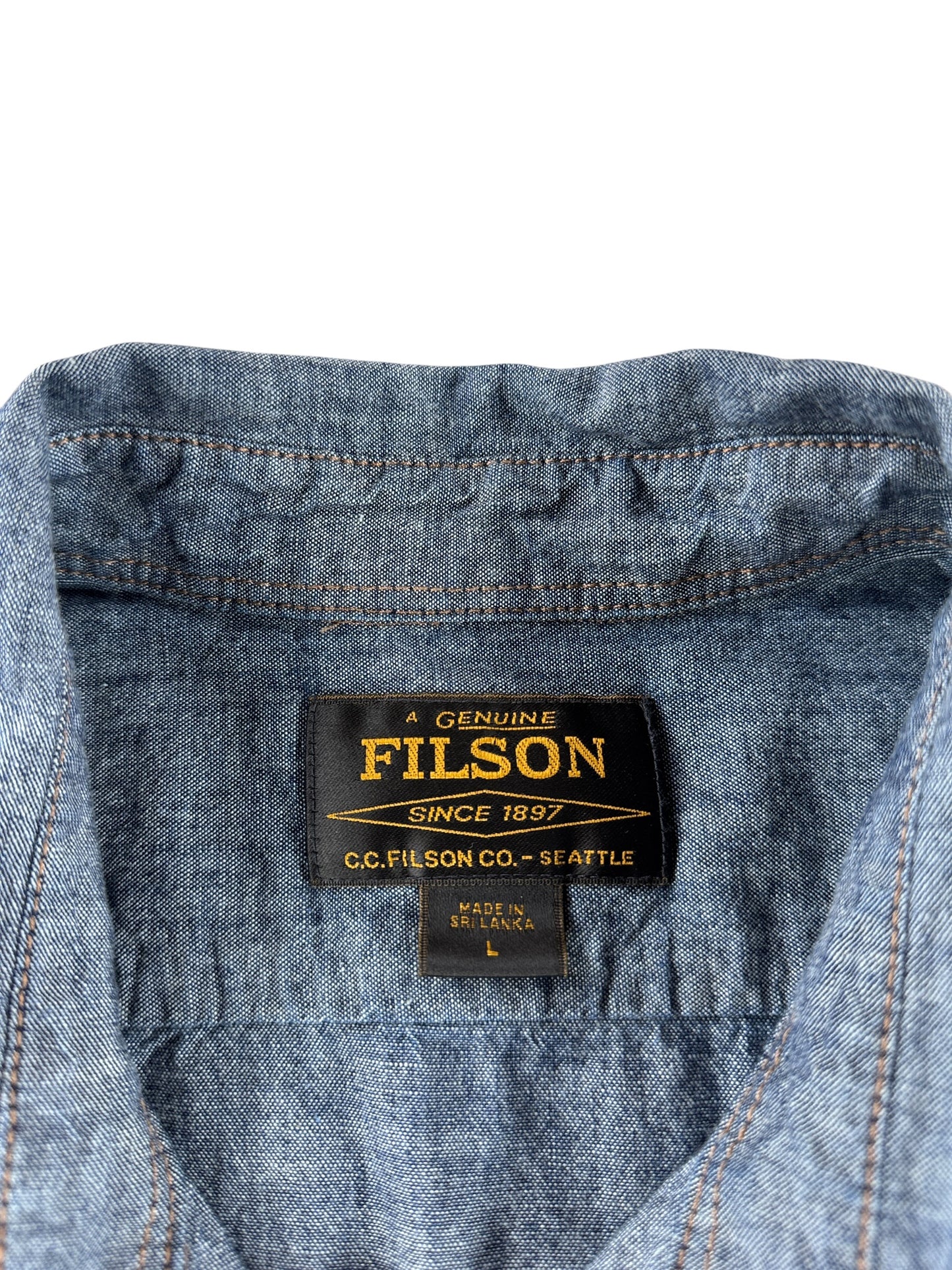 Label on Filson CPO Chambray Shirt SZ L